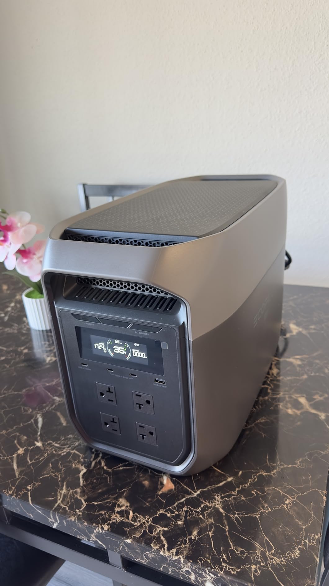 EF ECOFLOW DELTA 3 Max Portable Power Station, 2048Wh LFP Battery, 2400W | 3400W X-Boost Output, Ultra-Fast 0-80% Charging in 1.13 Hr, Home Backup & RV Camping, Solar Generator (Solar Panel Optional) customer photo 2