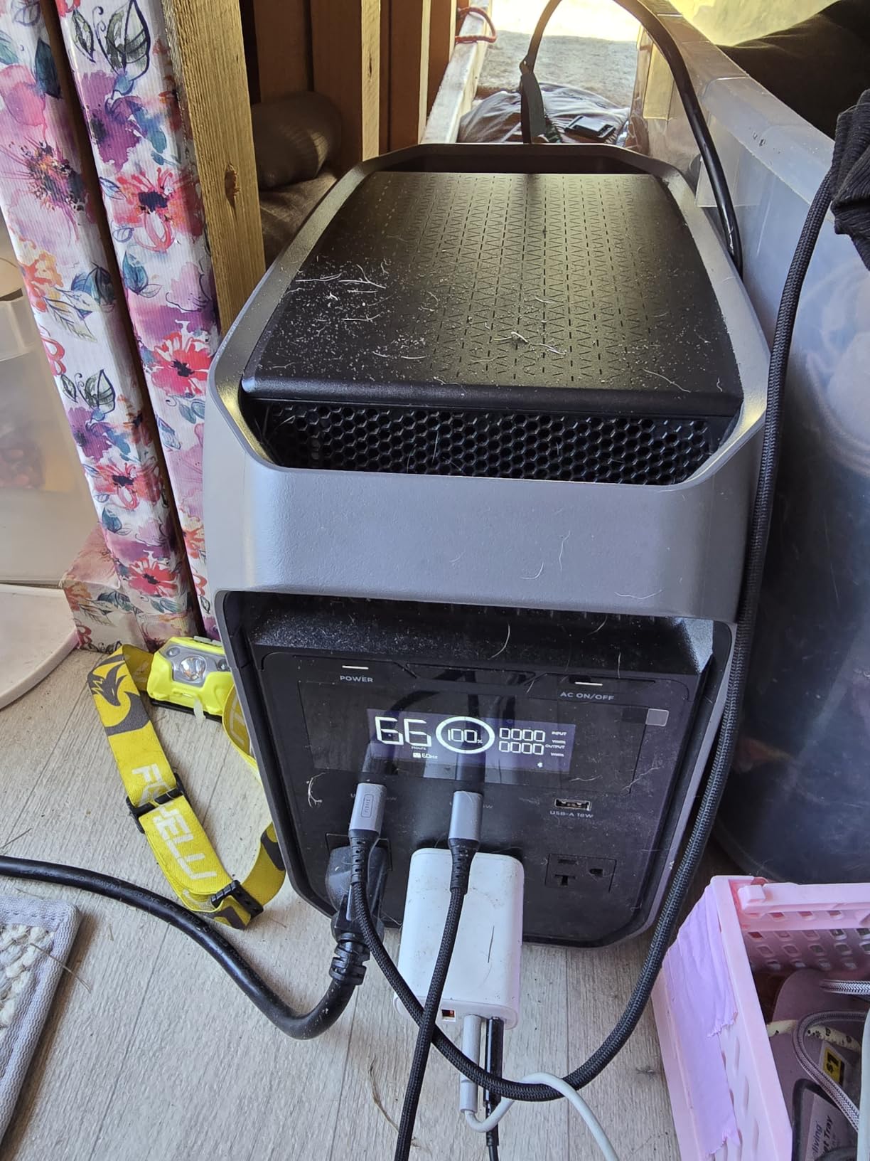 EF ECOFLOW Portable Power Station Delta 3 Classic, 1024Wh 1800W AC | 3600W Surge, 1 Hr Fast Charge, 100W USB-C Output, LiFePO4 Battery, 10ms UPS Solar Generator for Home Backup, Camping & RVs customer photo 2