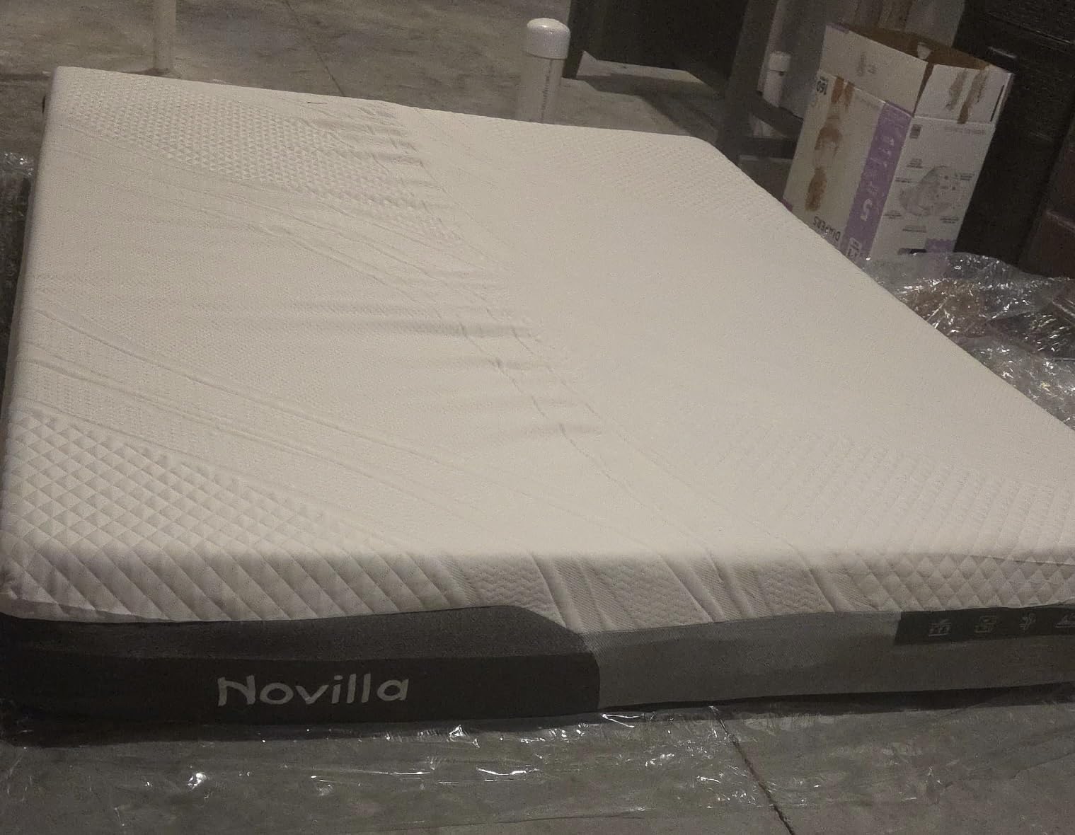 Novilla Bliss Cooling King Size Mattress, 14 Inch Gel King Memory Foam customer photo 2