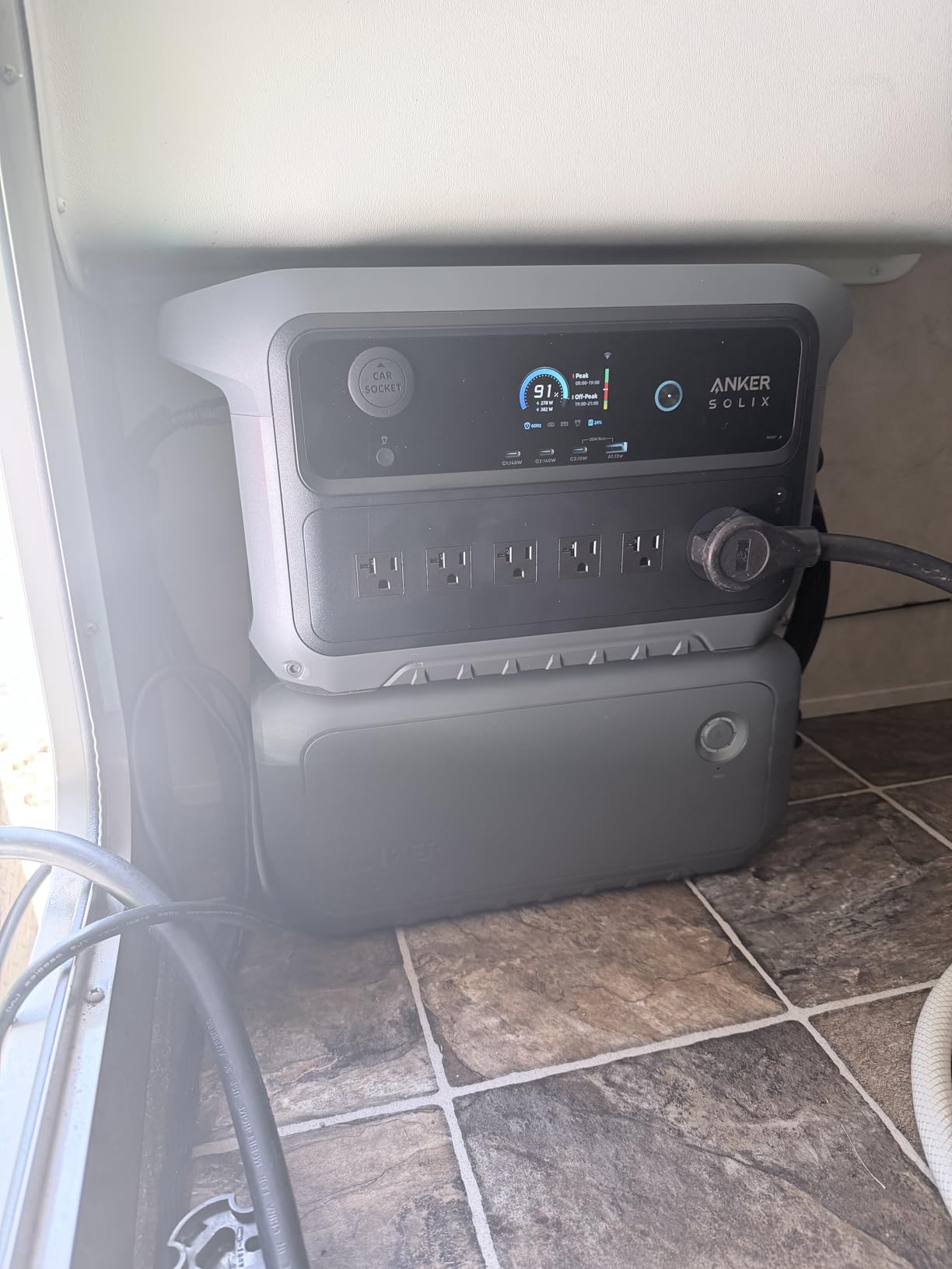 Anker SOLIX C2000 Gen 2 Portable Power Station, 2,048Wh, 2,400W, Camping | 2,048Wh LiFePO4 Battery, Full Charge in 58 Min, 2,400W (Peak 4,000W) Solar Generator for UPS, Outdoor and Emergency Use customer photo 2