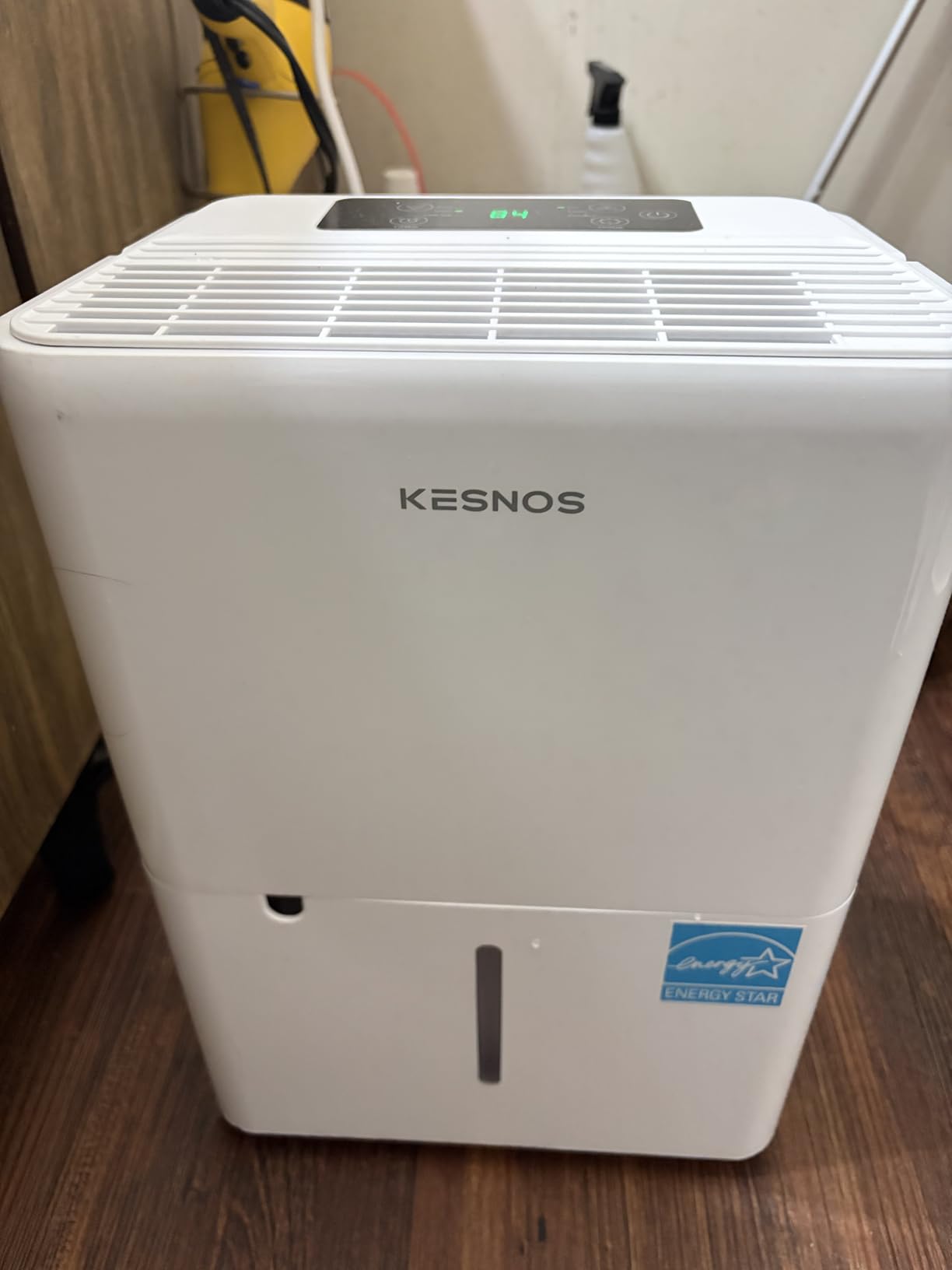 Kesnos 80 Pints Energy Star Dehumidifier for Basement & Home, 6,000 Sq. Ft. | 30-80% RH Humidity Control, Front Humidity Display, 1.06-Gal Water Tank with Drain Hose, Ideal for Bedroom, Bathroom, etc. customer photo 1