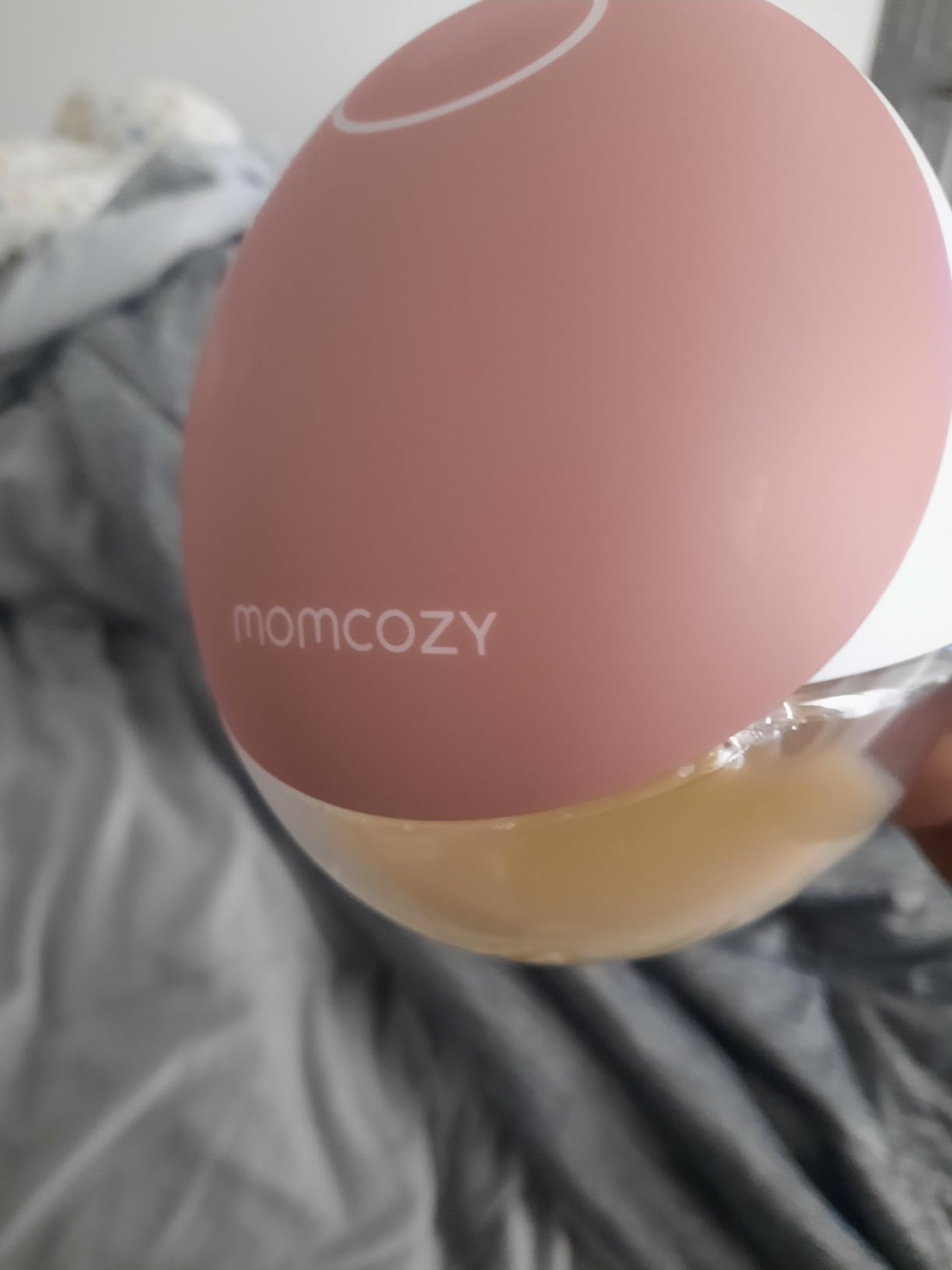 Momcozy Breast Pump Hands-Free Upgraded Mobile Flow M9 24mm, 2Pcs Cozy Red | App Discreet Control with Personalized Multi-Modes & 15 Levels, Wearable Breast Pump, 42dB Quiet, 2 Expert-designed Rhythms customer photo 1