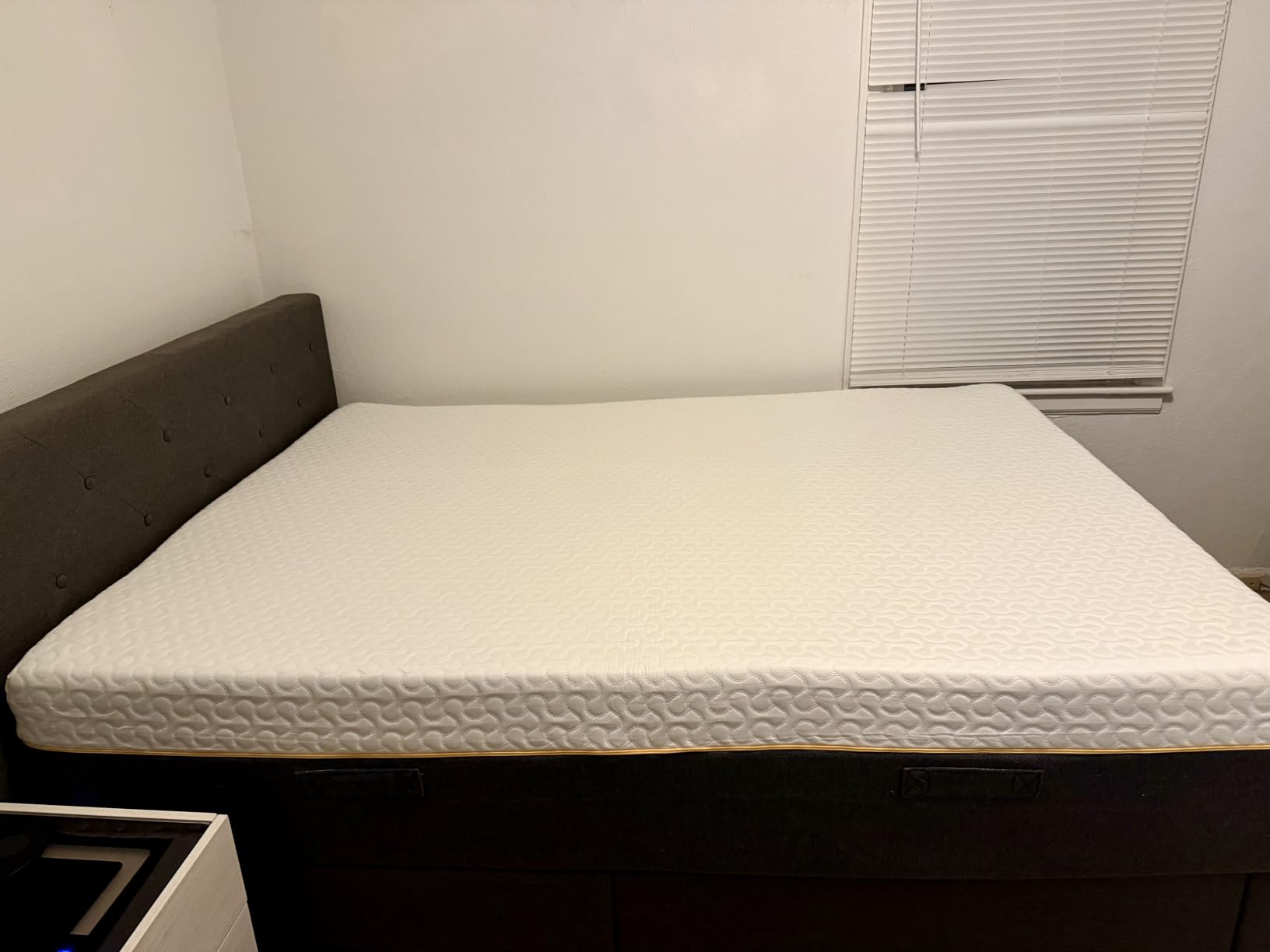 14 Inch King Mattress, Cooling Gel Memory Foam Mattress in a Box | King Size Mattress for Couple, Motion Isolation, Pressure Relief, Tencel Cover, Medium Plush, CertiPUR-US Certified customer photo 1