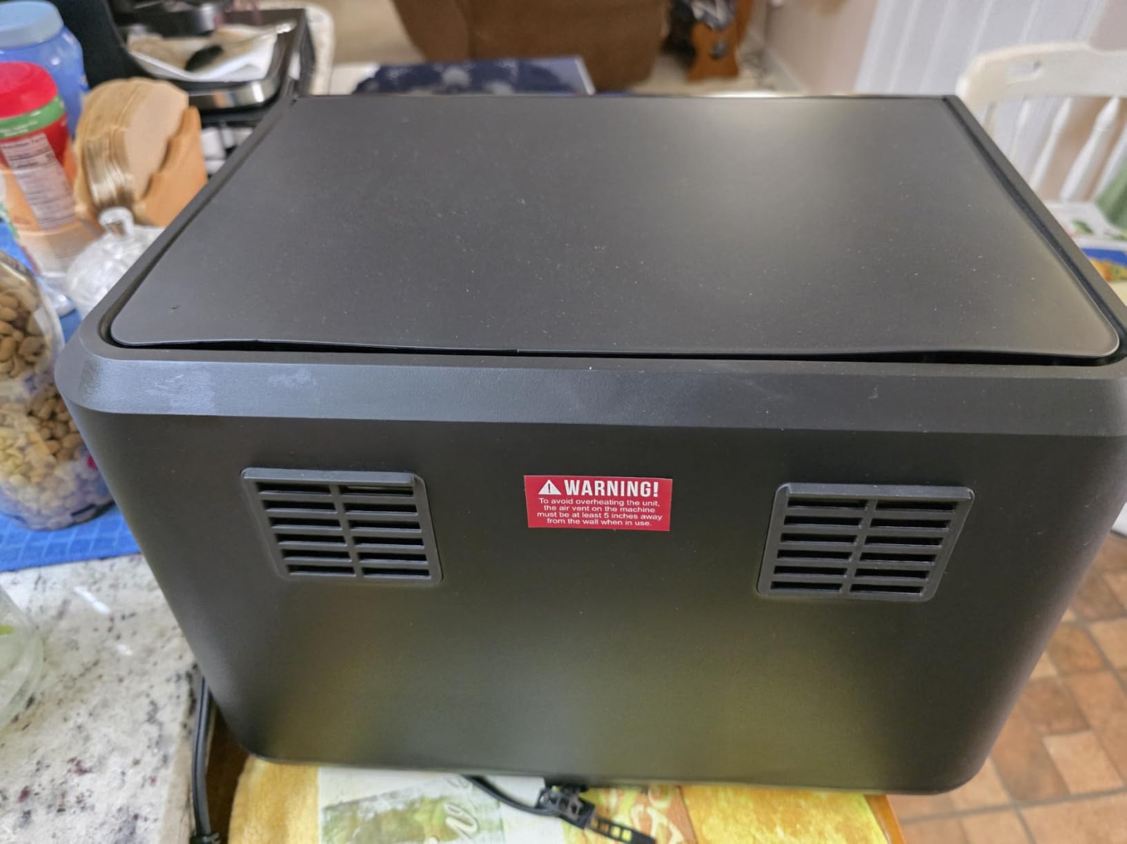 Chefman Dual Air Fryer Oven with DC Motor, 9 Qt. Double Basket Air Fryer with 450°F Max Temp for Meals in Minutes, Bake, Broil, Dehydrate, Reheat for Extra-Crispy Chicken, Fries, and More - Black customer photo 1