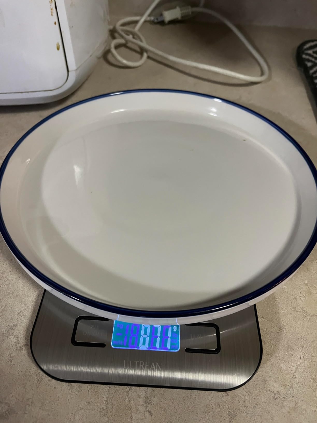 Ultrean Smart Food Kitchen Scale with Nutritional Calculator, APP for Calorie & Macro Tracking, AI Powered, Goal Progress, Digital Calorie Scale for Weight Loss, Stainless Steel, 22lb customer photo 2