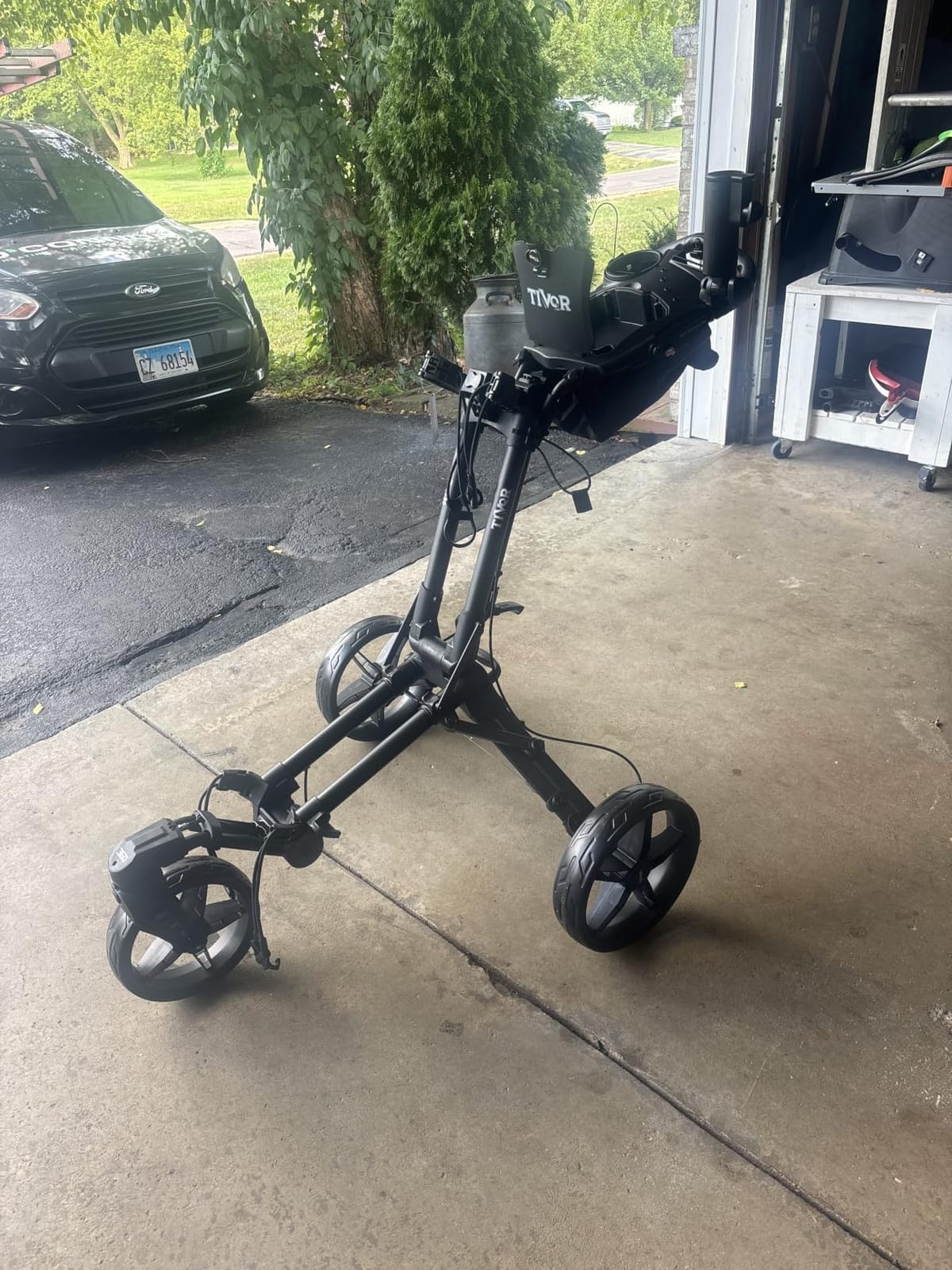 Tivor Golf Push Cart with 360° Front Wheels & Handbrake, 3 Wheel Pull Cart Offers One-Click Folding and All-Terrain Mobility customer photo 2