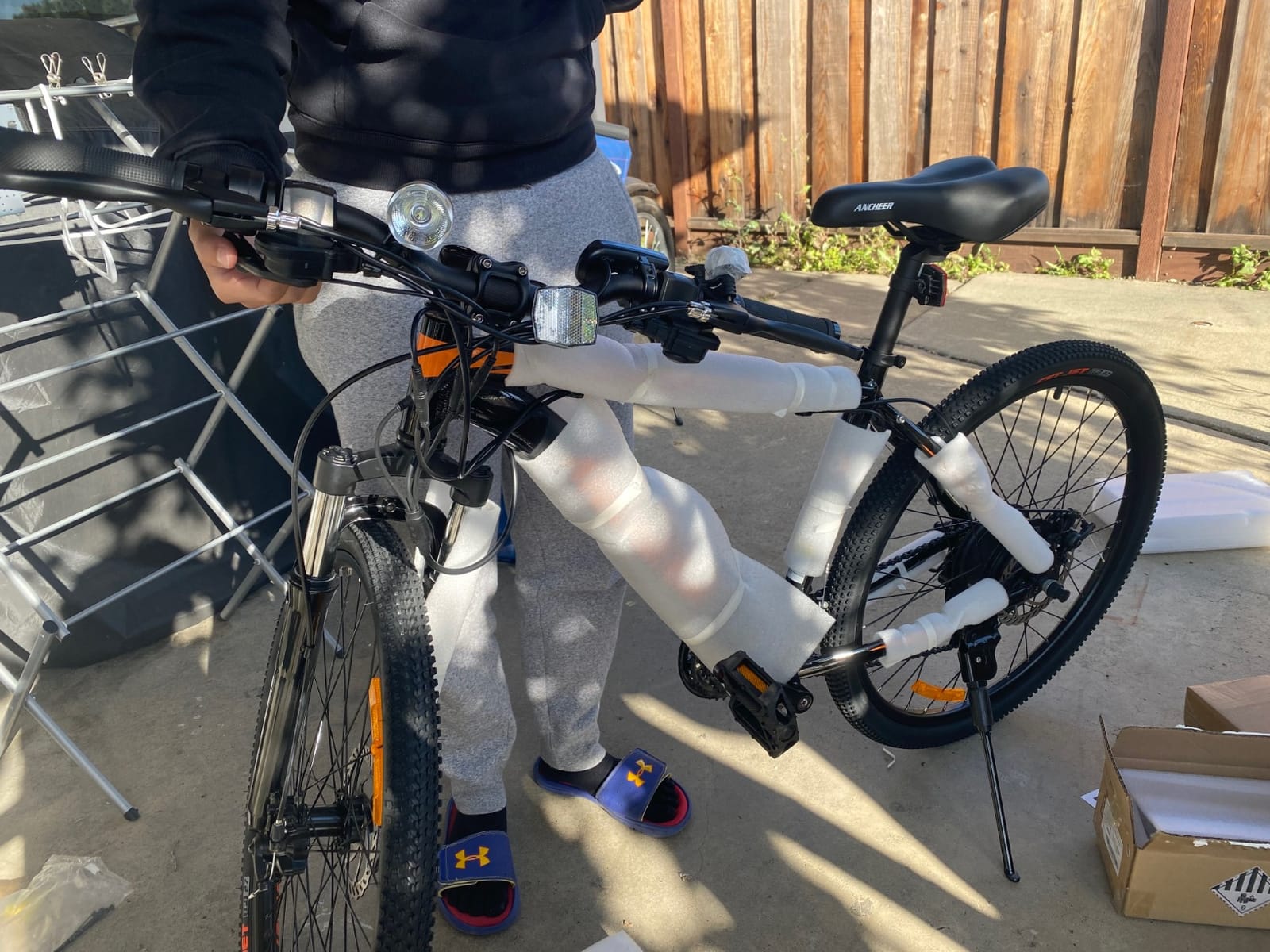ANCHEER Electric Bike for Adults, Electric Mountain Bike, 26