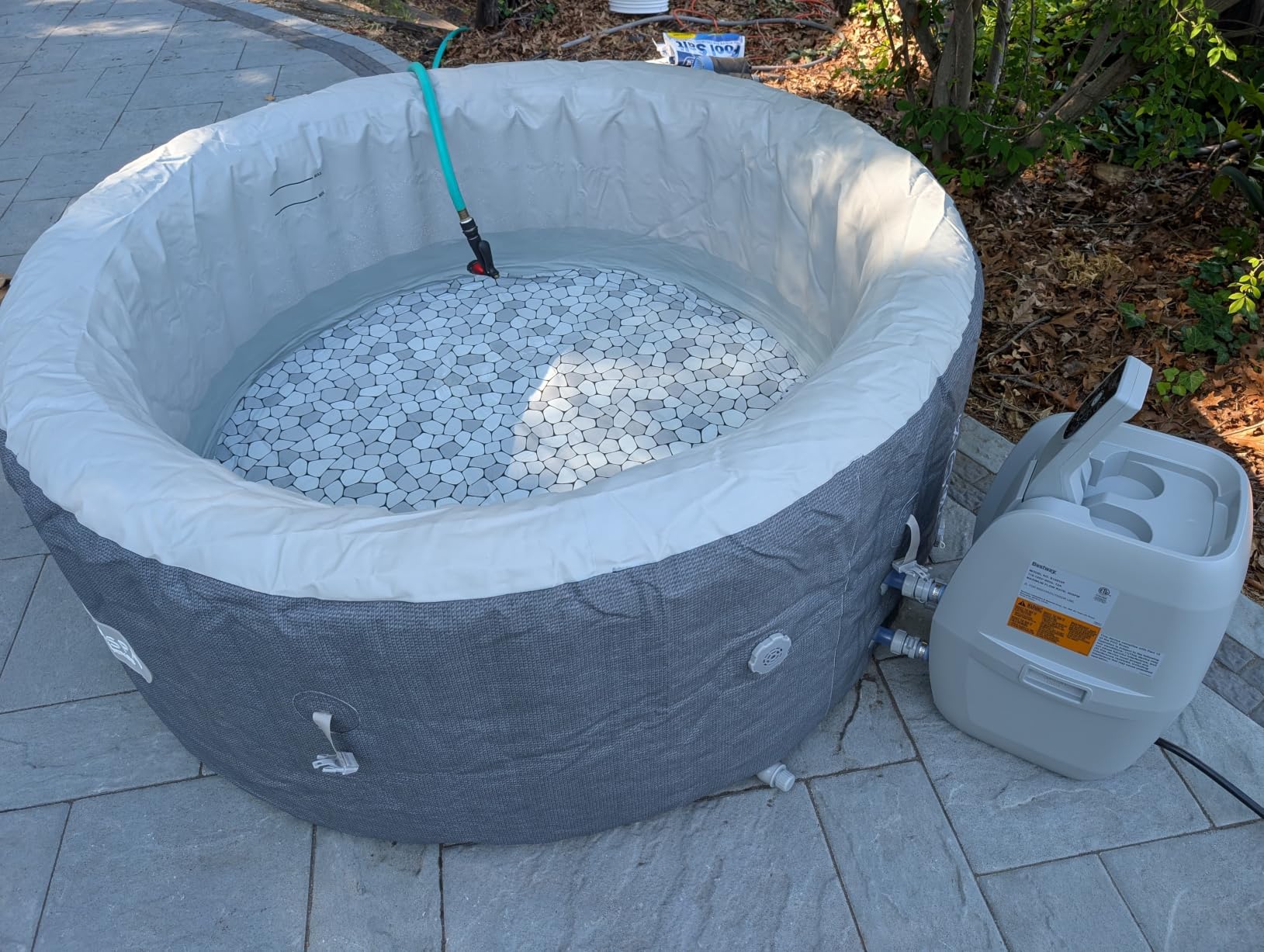 SaluSpa Hot Springs 2-4 Person Round Inflatable Hot Tub, Energy-Efficient | 40% More Energy-Efficient Than Similar Hot Tubs, 120 Soothing Jets, Ultra-Durable Design, Freeze-Resistant, 5-Minute Setup customer photo 1
