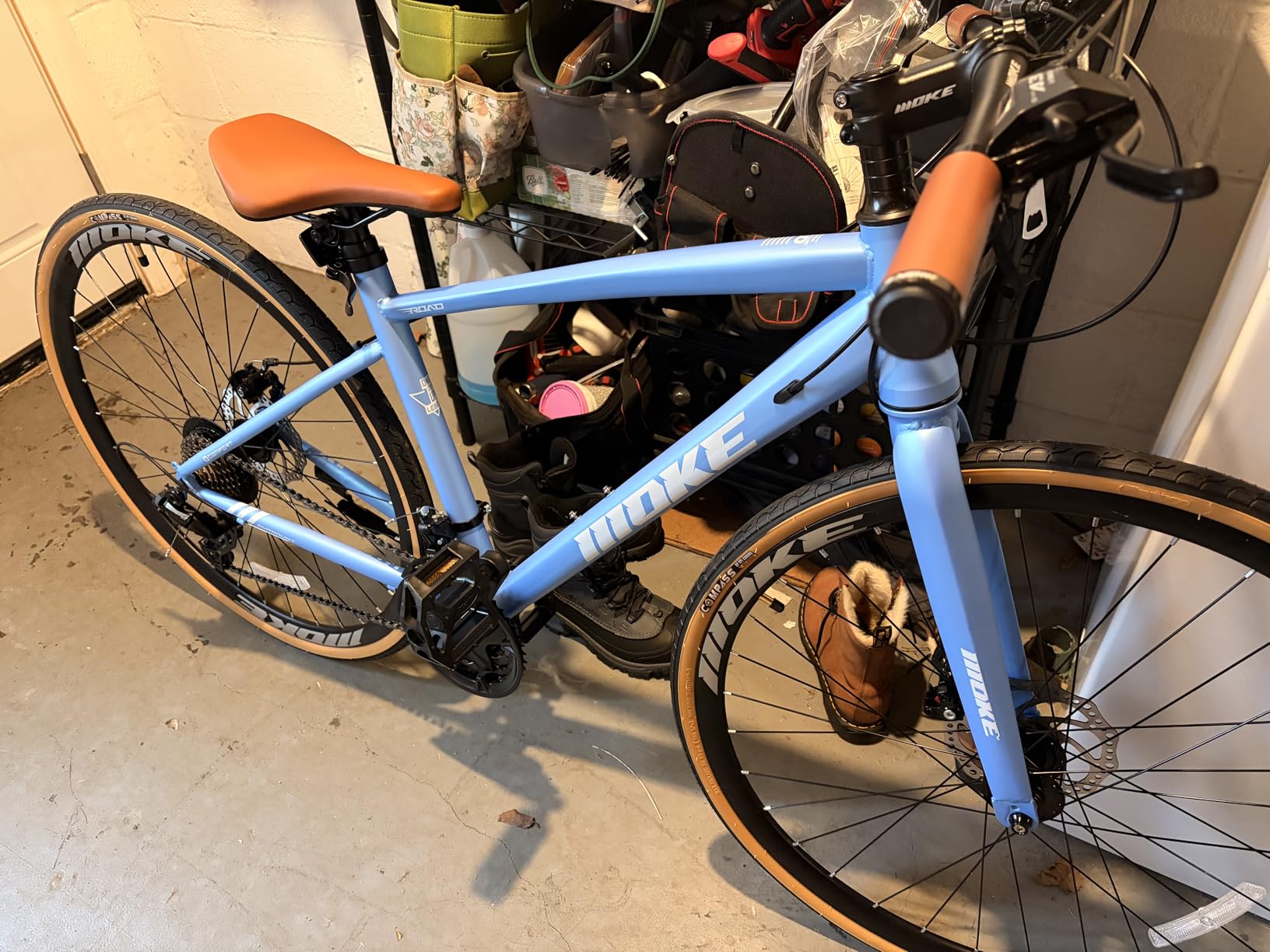 DEYGIA Hybrid Bike, 24-Speed 700C Wheel Hybrid Bicycle with Dual Disc Brakes, Trigger Shifting, Internal Wiring Frame, Lightweight City Commuter Bicycle for Men Women Adult customer photo 2