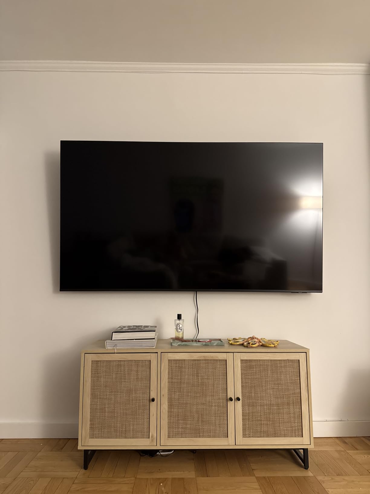 Samsung 43-Inch Class M70H Series, Mini LED, 4K, Smart TV, 2026 Model | Samsung Vision AI Companion, Mini LED Processor 4K, Pure Spectrum Color, Endless Free Content, Motion Xcelerator + DLG 120Hz customer photo 2