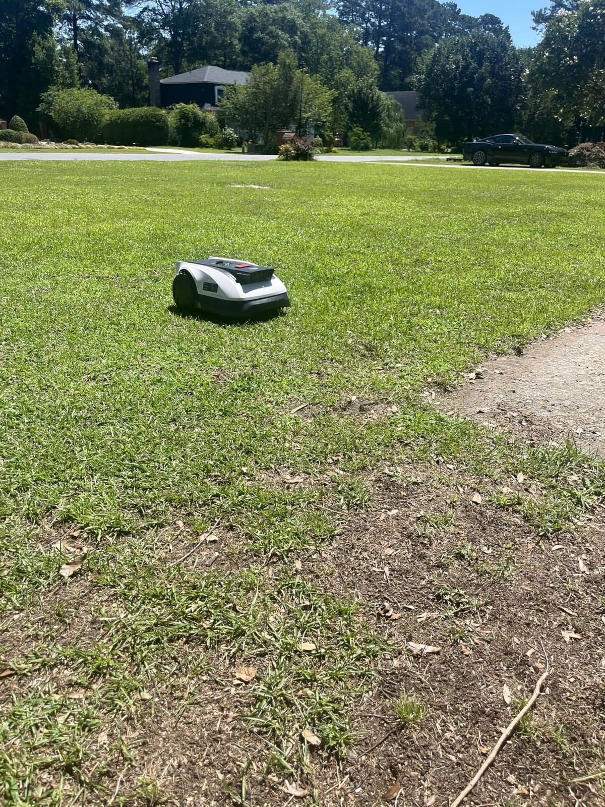 ECOVACS Goat O1000 RTK Care Robot Lawn Mower, RTK Navigation, 1/4 Acre | Wire-Free, Auto Mapping, Smart Multi-Zone Management, 62dB Quiet, App Control, Includes 36 Extra Blades customer photo 1
