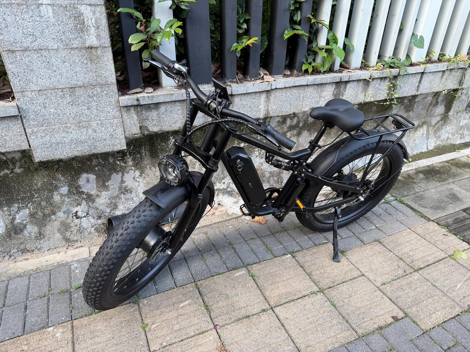 Roadvo Electric Bike for Adults, 26