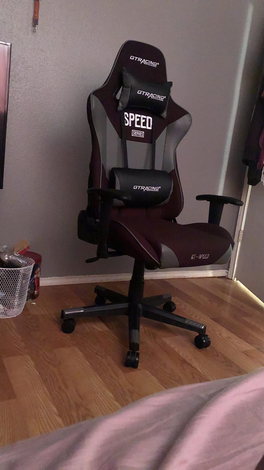 GTPLAYER Big and Tall Gaming Chair Ergonomic Heavy Duty Office Chair Racing Seat with Adjustable Lumbar Pillow Footrest 150° Reclining Thickened Armrests Breathable Mesh for Esports/PC Gaming customer photo 1