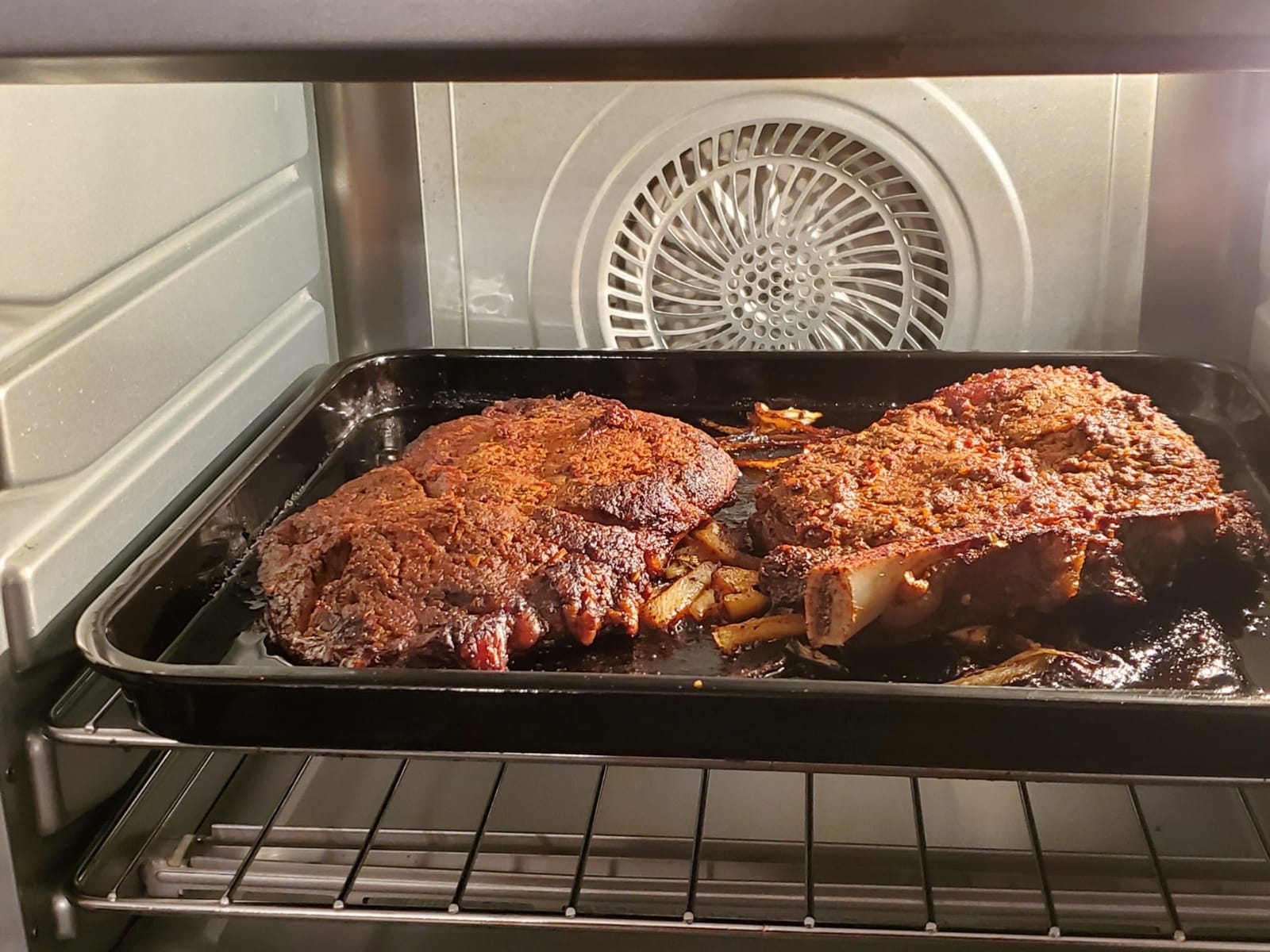Ninja Double Oven Pro Smart XL, 30.2 Qt, 12-in-1, Stainless Steel, DCT801 | DualZone, Smart Finish, Fits 4.5 lb chicken, Air fry, bake, broil, roast, toast, pizza customer photo 1
