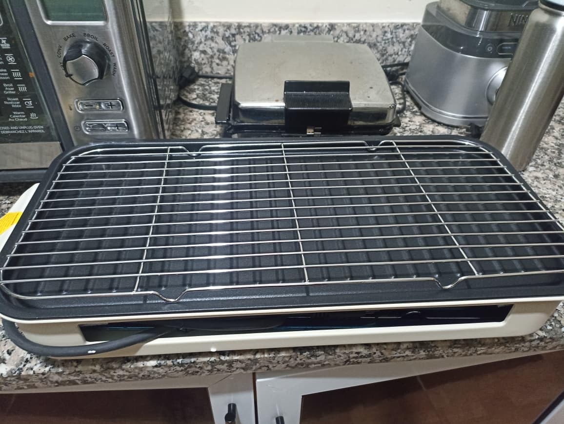 Pukomc Electric Indoor Grill, 2 in 1 Indoor Grills for Kitchen | Grill Net & Non-Stick Cooking Removable Plate, Temperature Control, Dishwasher Safe, 1800W Large Smokeless customer photo 1