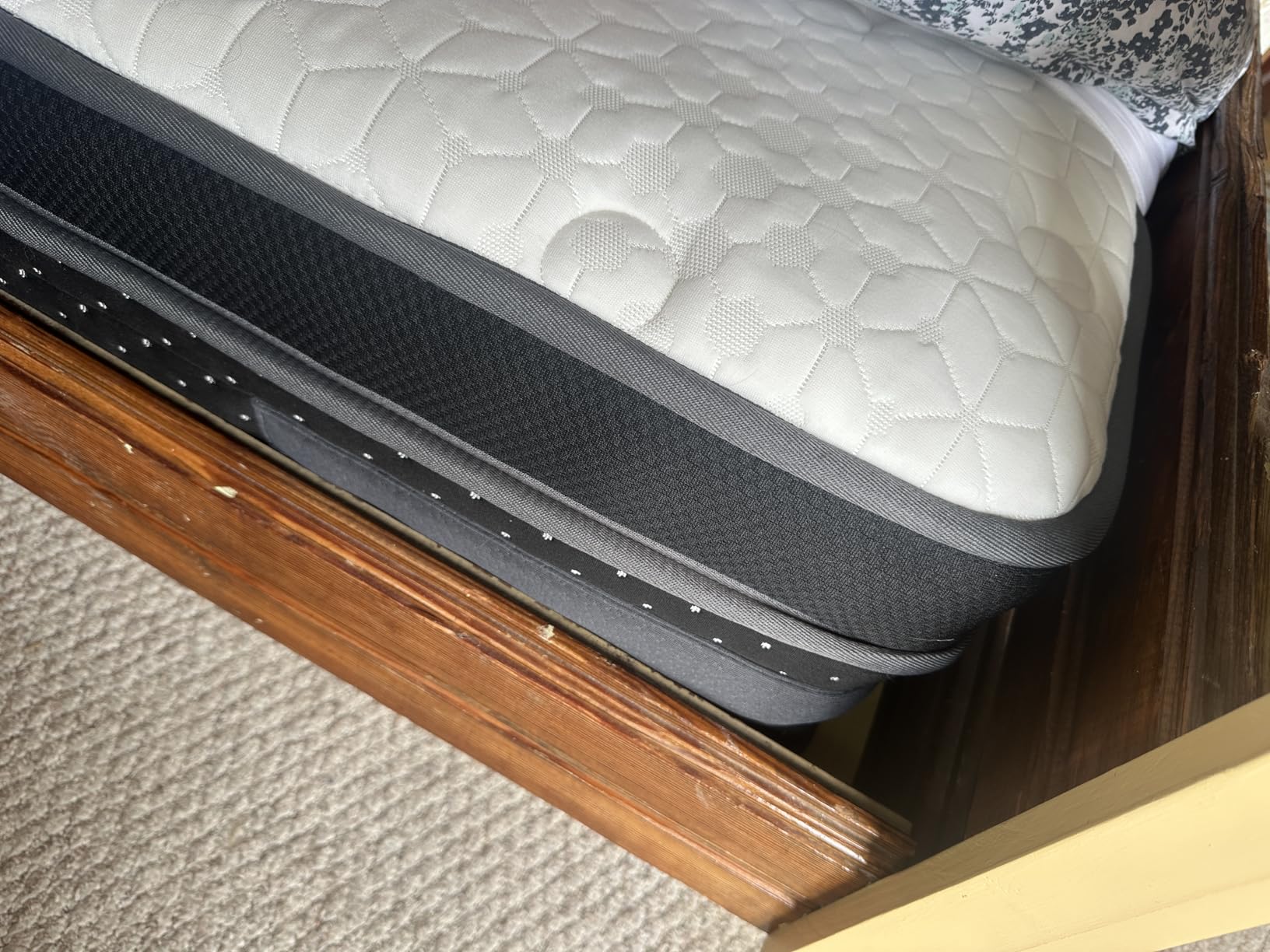12 Inch Firm Queen Mattress -Hybrid Mattresses in a Box | with Back and Lumbar Hip Support, Fiberglass Free, CertiPUR-US Certified-365 Nights Trial & 10 Years Warranty customer photo 2