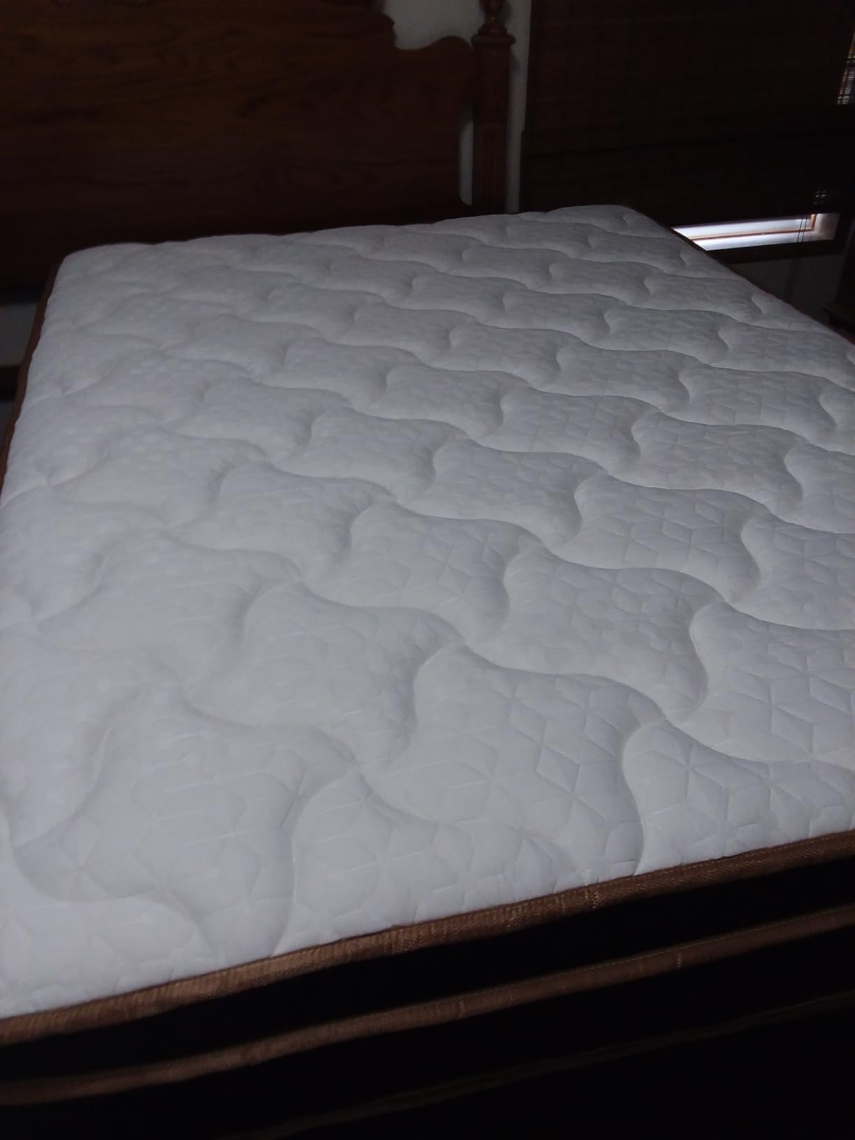 Queen Mattress 14 Inch, Luxury Hotel Cooling Hybrid Bed Mattress in a Box | Zones Individual Pocket Spring, Extra Hip/Shoulder/Lumbar Support, Fiberglass-Free, 365-Night Trial, CertiPUR-US customer photo 2