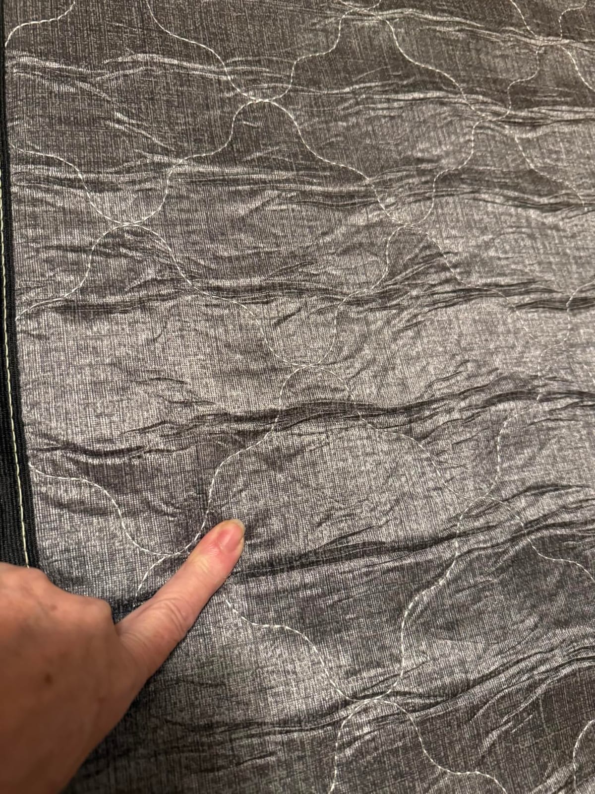 Queen 14 Inch Hybrid Mattress in a Box, Medium Firm for Side Sleepers | 2026 Upgraded Gel Memory Foam & Zoned Pocket Coils, Hip & Lumbar Support, Pressure Relief, Motion Isolation & 365-Day Trial customer photo 2