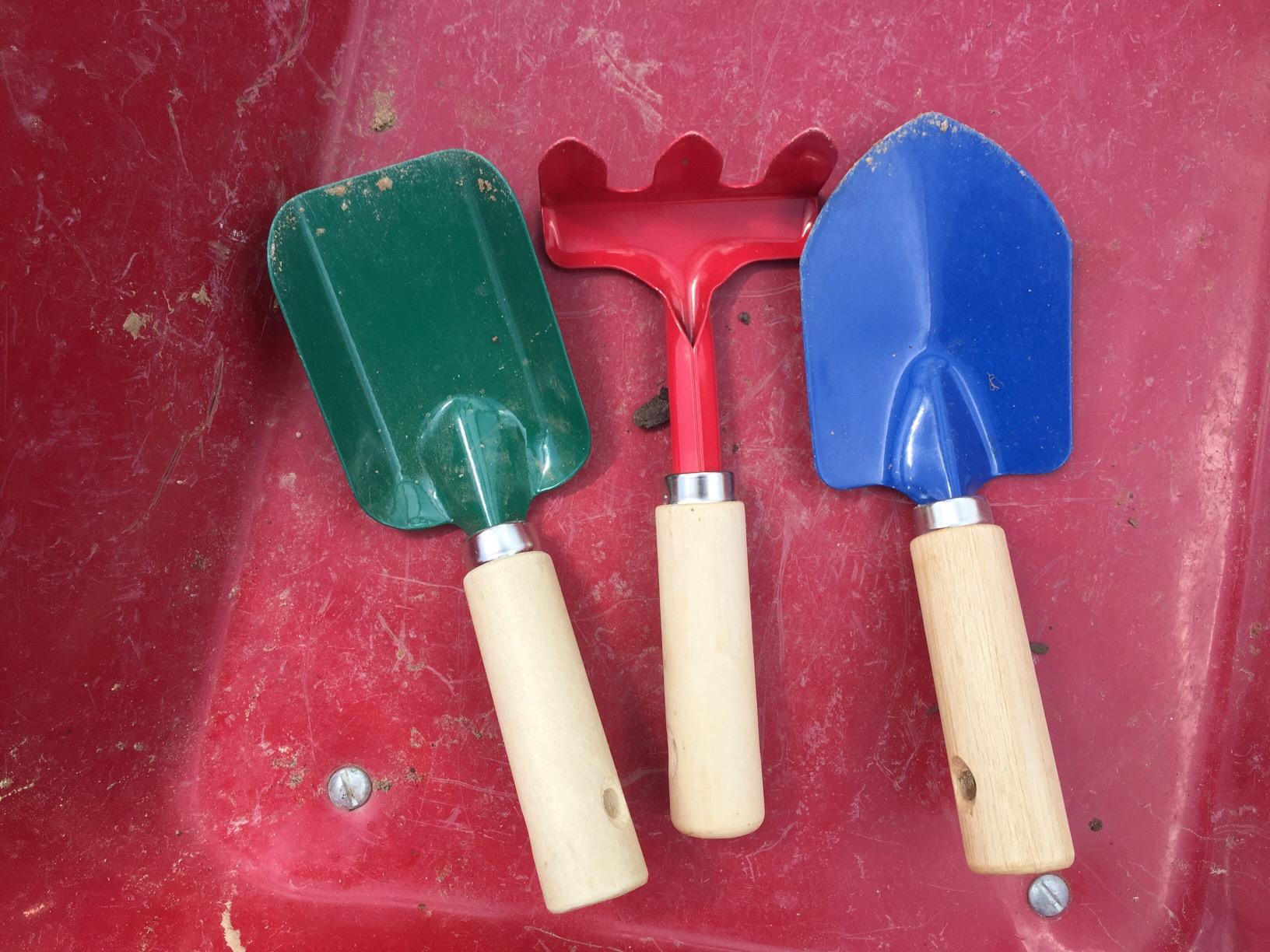 G & F 10012 JustForKids Kids Garden Tools Set with Tote hand rake shovel trowel,Assorted customer photo 2