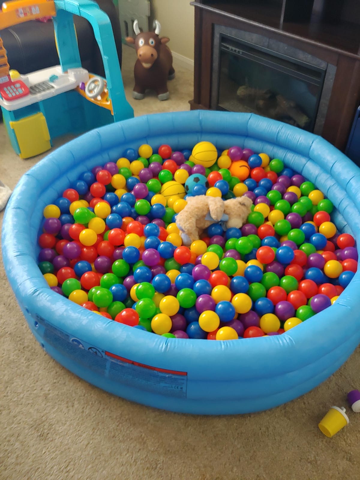INTEX 58426EP Crystal Blue Inflatable Kiddie Pool, 58in x 13in, for Ages 2+ customer photo 2