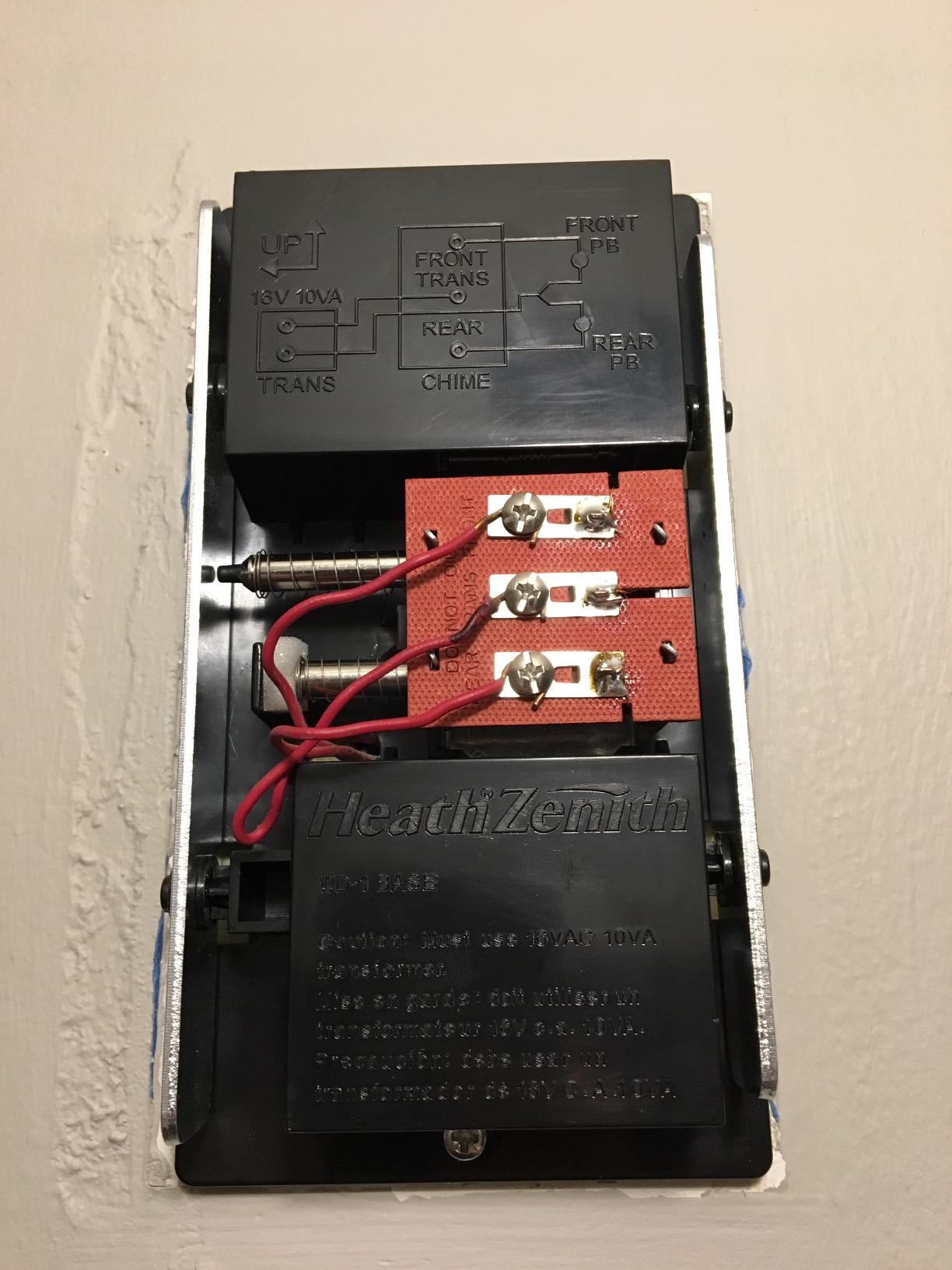 Heath Zenith White Plastic Wired Mechanical Doorbell Chime | 2-Melody, Ding-Dong, Ding, Ring & Nest Compatible, White, 85dB, Indoor, 16VAC, Model 18000088 customer photo 2