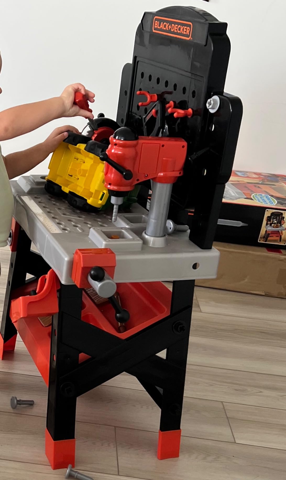 JAKKS Pacific Black+Decker Kids Workbench - Power Tools Workshop - Build Your Own Toy Tool Box – 75 Realistic Toy Tools and Accessories [Amazon Exclusive] customer photo 1