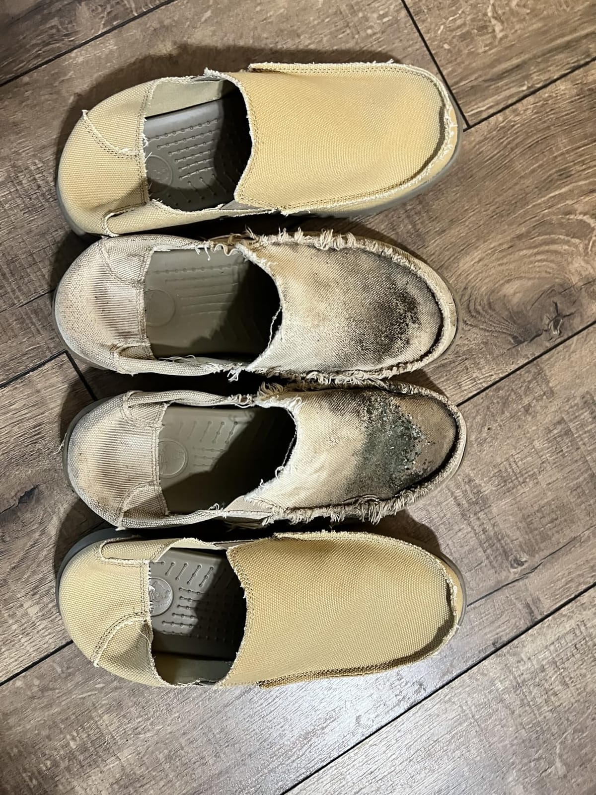 Crocs Men's Santa Cruz Loafers customer photo 1