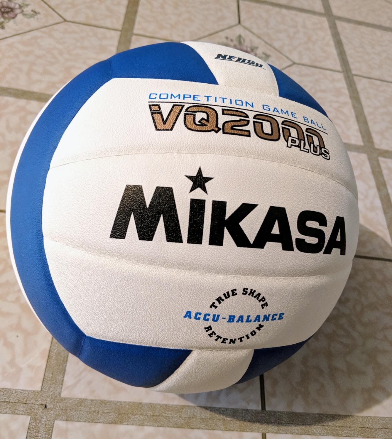 Mikasa VQ2000 Micro Cell Volleyball customer photo 2