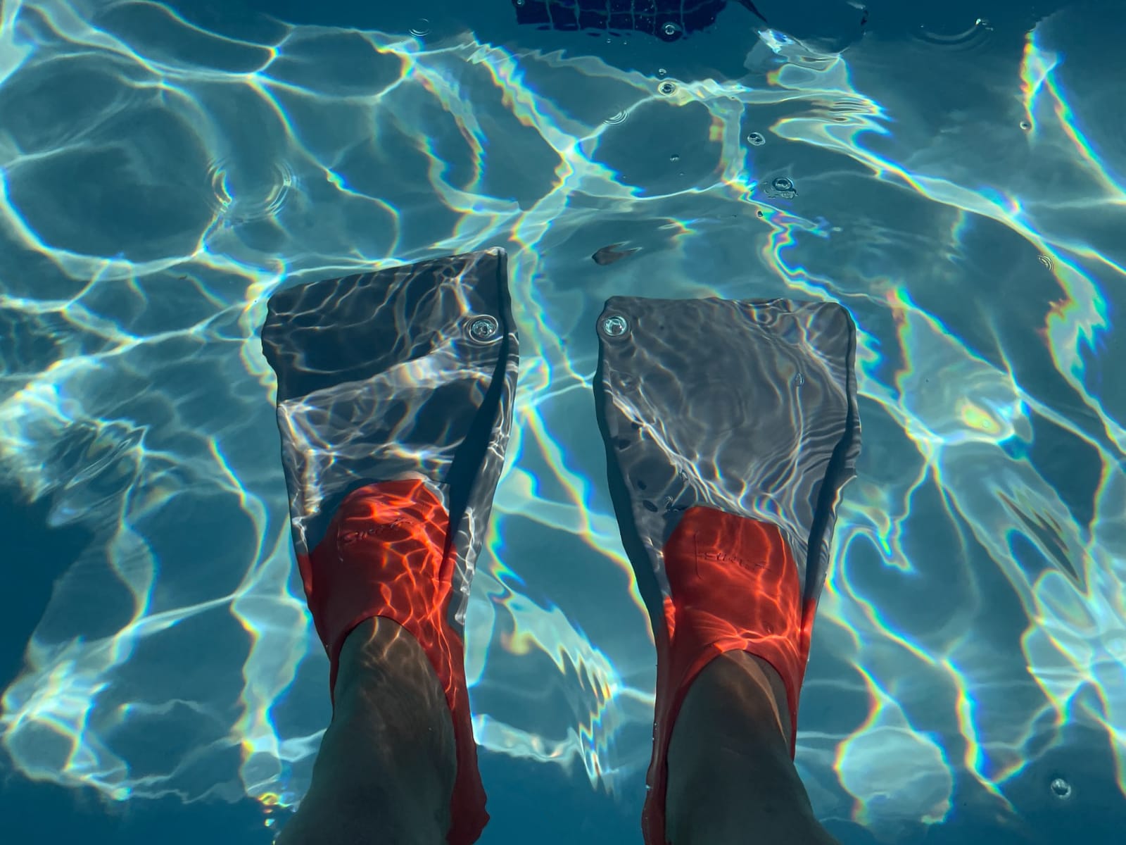 FINIS Long Floating Swim Fins - Adult Training Fins - Improves Kick Technique & Body Position customer photo 1