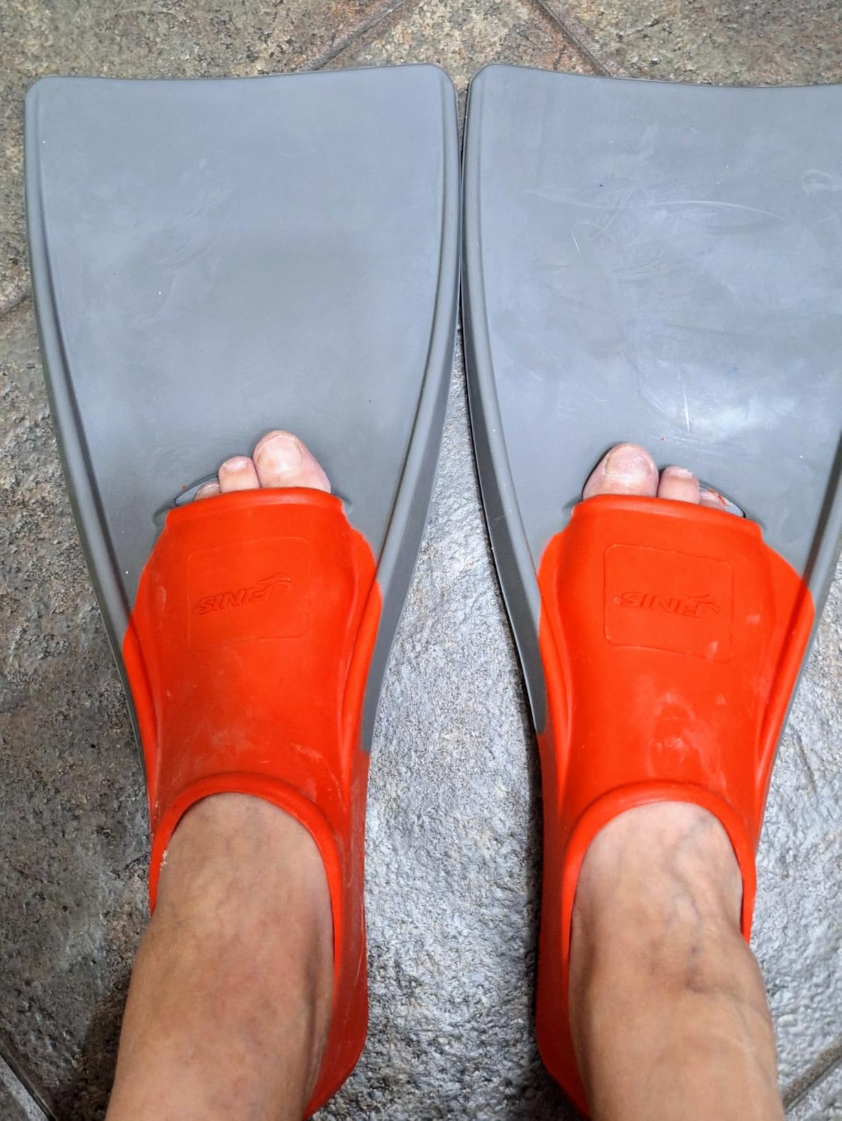 FINIS Long Floating Swim Fins - Adult Training Fins - Improves Kick Technique & Body Position customer photo 2