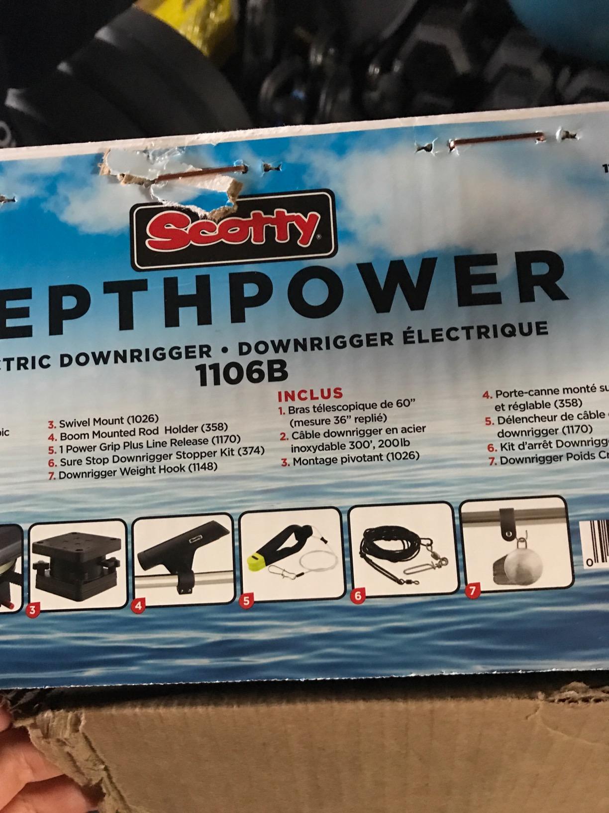 Scotty #1106 Depthpower Electric Downrigger w/ 60-Inch Telescopic Boom & Swivel Base, Rod Holder,Black,Large customer photo 2
