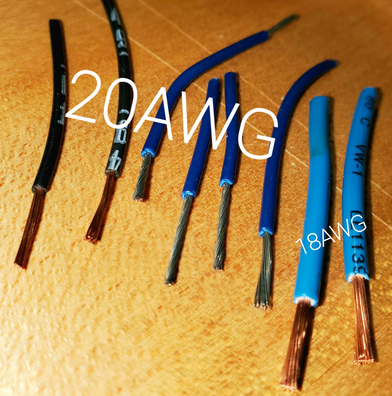 KNIPEX Automatic Wire Stripper 10-24 AWG, 7.25 customer photo 2