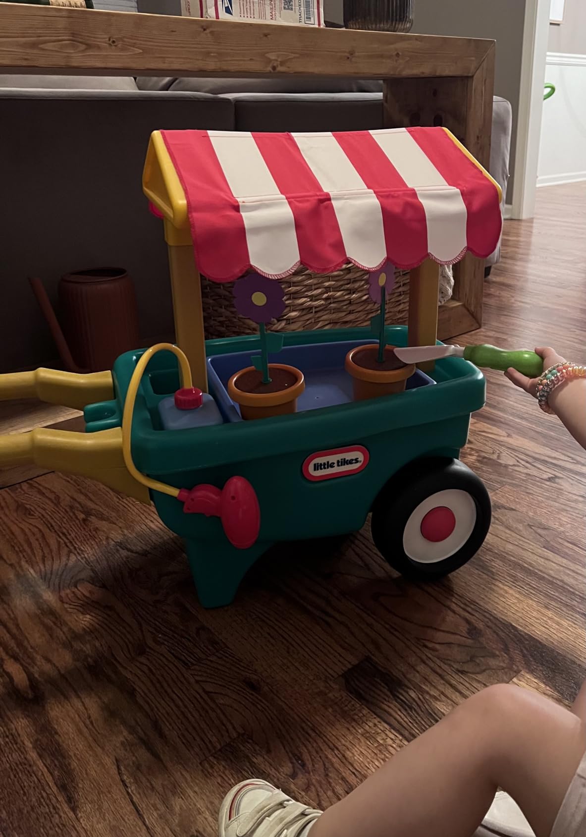 Little Tikes 2-in-1 Garden Cart and Wheelbarrow customer photo 2
