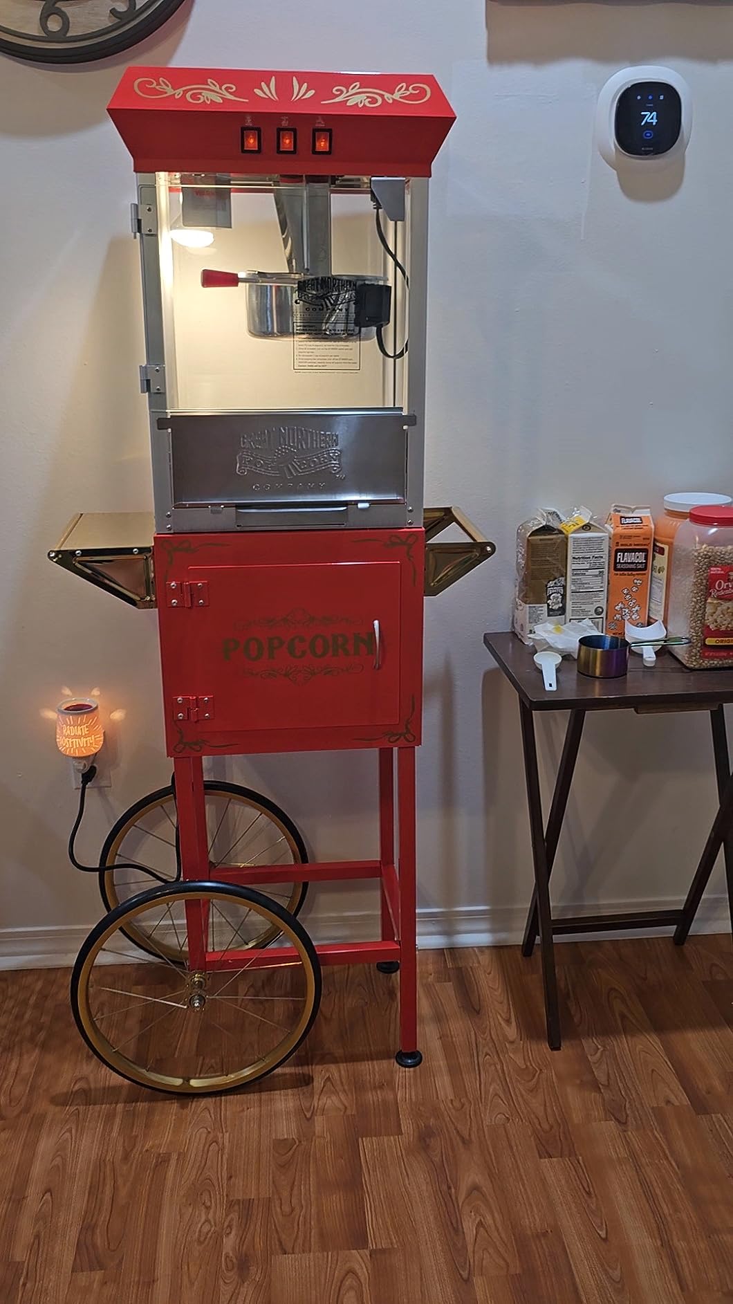 Great Northern Popcorn Foundation 8oz Popcorn Maker Machine with Cart, Red customer photo 1