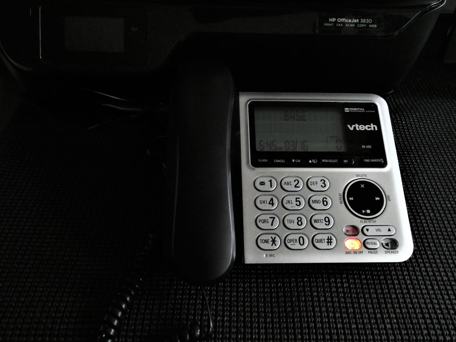 VTech CS6649 DECT 6.0 Expandable Corded/Cordless Phone with Answering System and Caller ID/Call Waiting, Silver/Black with 1 Handset customer photo 2