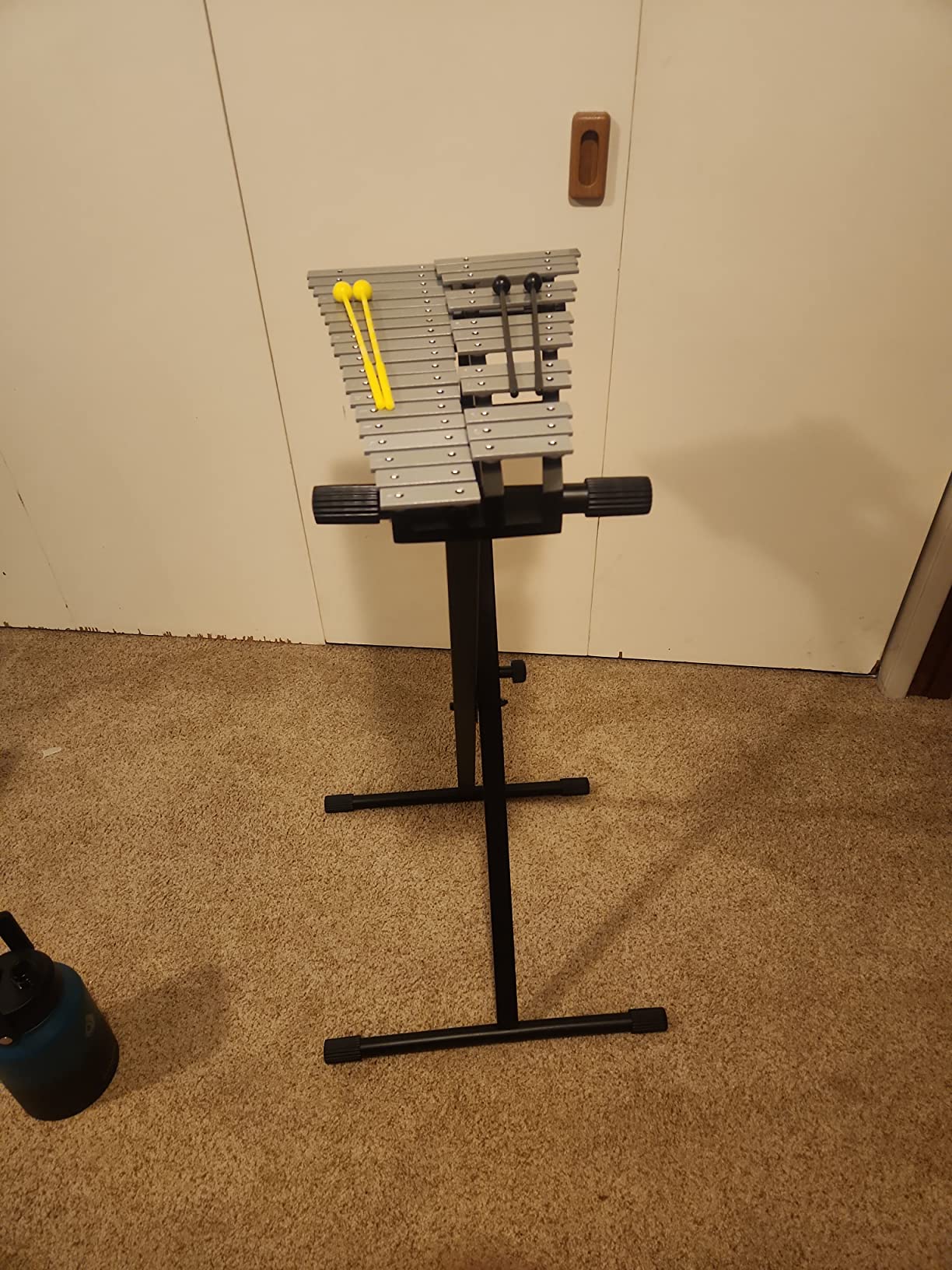 Stage Rocker Single-X Style Classic Folding Keyboard & Digital Piano Stand, Adjustable Width & Height, Durable & Sturdy, Easy to Assemble for Travel/Storage, Sleek Black, Powered by Hamilton(SR524000) customer photo 2