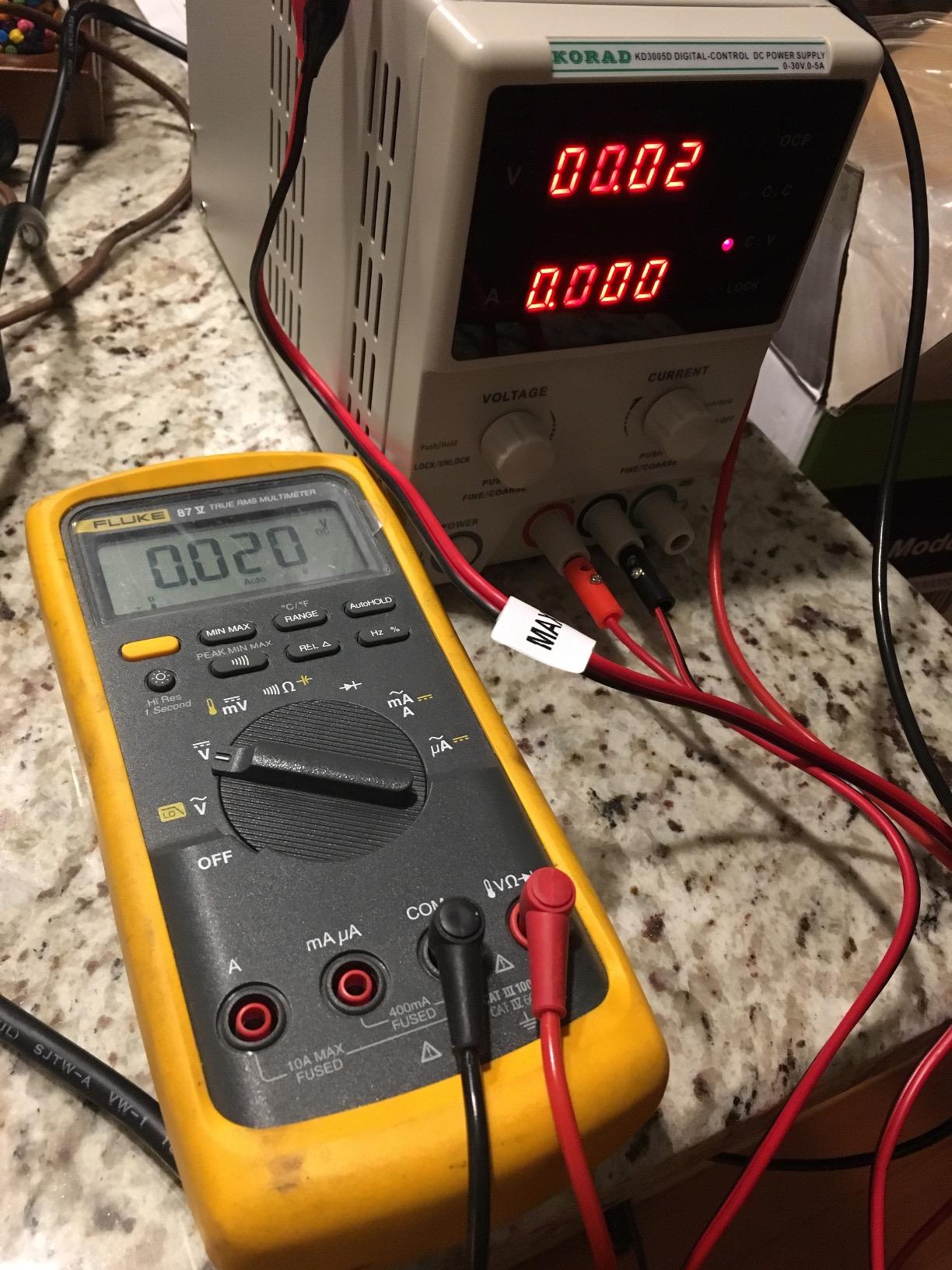 KD3005D - Precision Variable Adjustable 30V, 5A DC Linear Power Supply Digital Regulated Lab Grade… customer photo 2