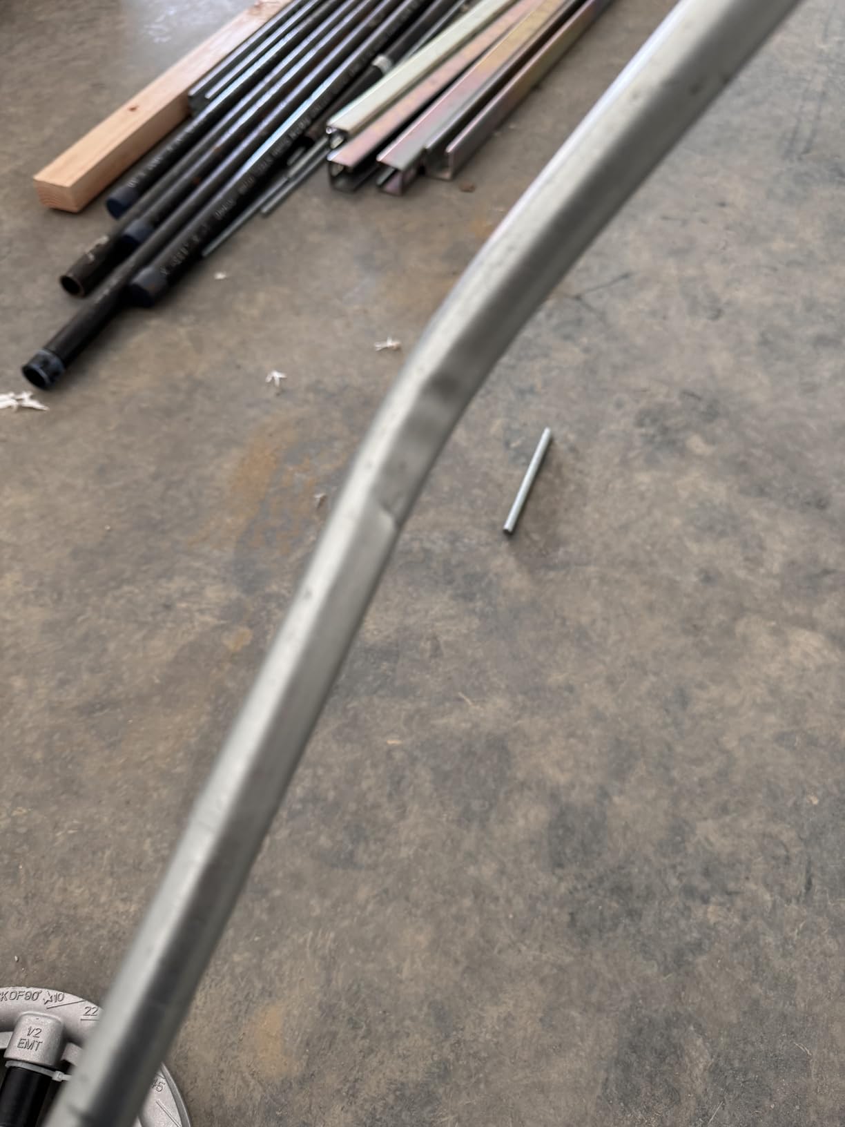 Southwire Conduit Bender & Handle - Built for Precision Bends in Electrical Installations - Durable Aluminum Head - Grooved Hook - 3/4 Inch Conduit Bender customer photo 1