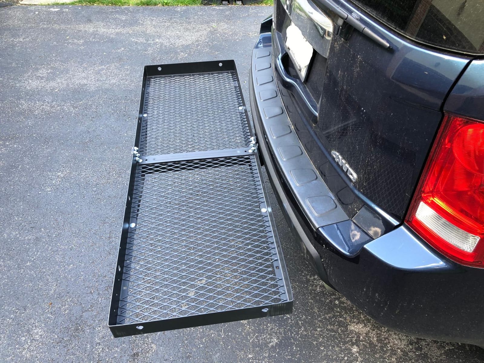 CURT 18109 Tray-Style Trailer Hitch Cargo Carrier, 500 lbs. Capacity, 60-Inch x 19-1/4-Inch, Fits 2-Inch Receiver customer photo 1