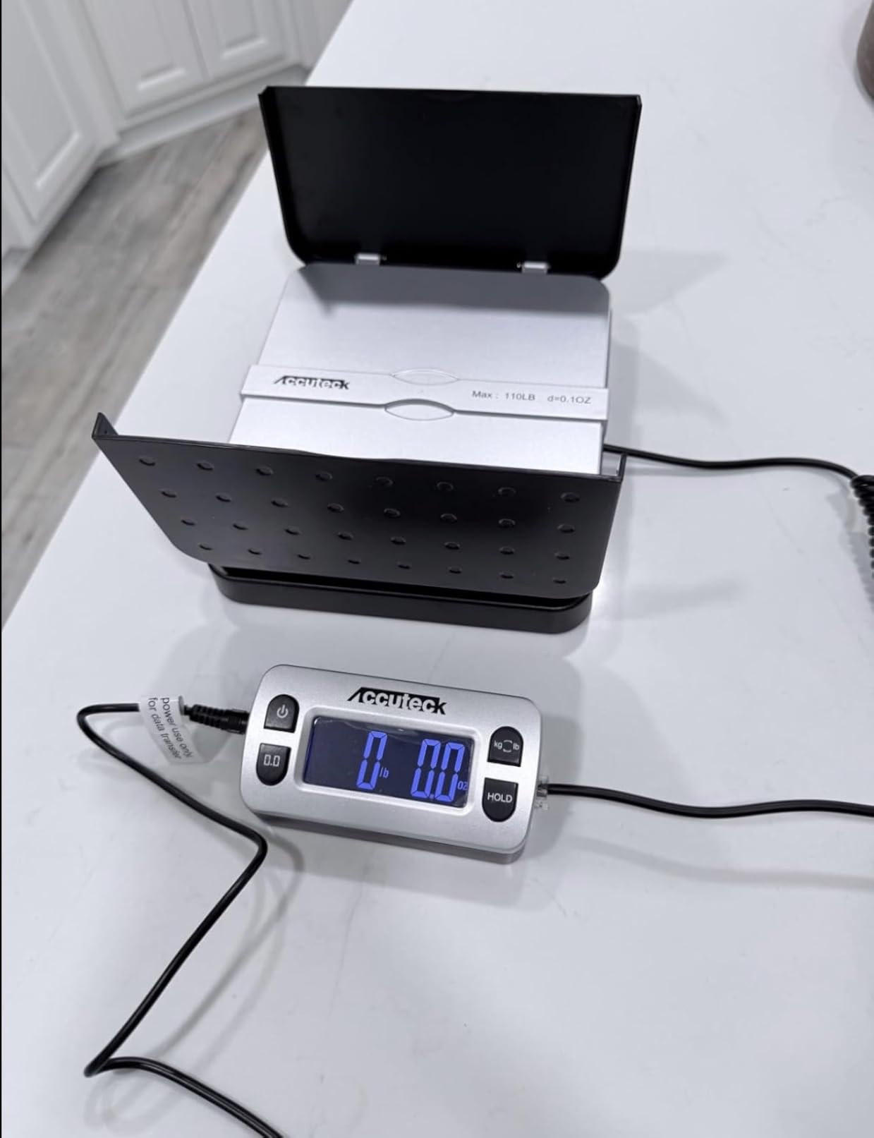 ACCUTECK 8580 High Capacity 110 Lbs High Accuracy 0.1OZ Digital Postal Scale with Remote Display, Batteries and USB Cable and AC Adapter Included customer photo 2