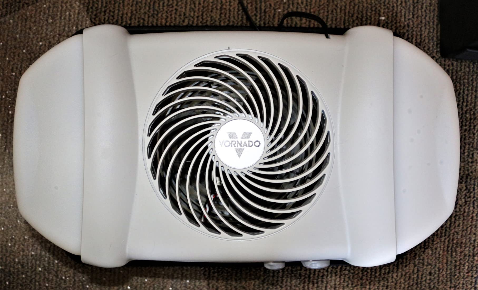 Vornado Evap40 Evaporative Humidifier, 4-Gal Capacity, 1,000 Sq Ft Coverage customer photo 2