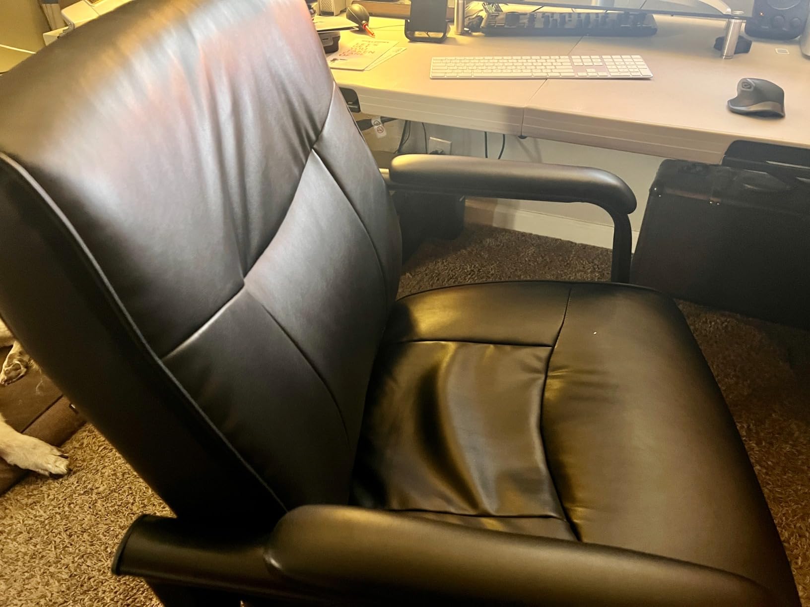 Flash Furniture Hercules LeatherSoft Reception Side Chair, Black customer photo 1
