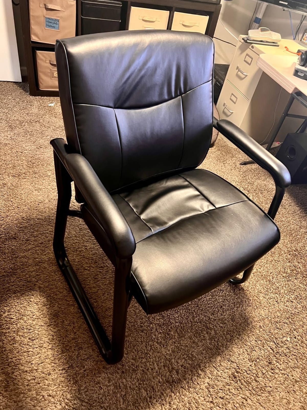 Flash Furniture Hercules LeatherSoft Reception Side Chair, Black customer photo 2