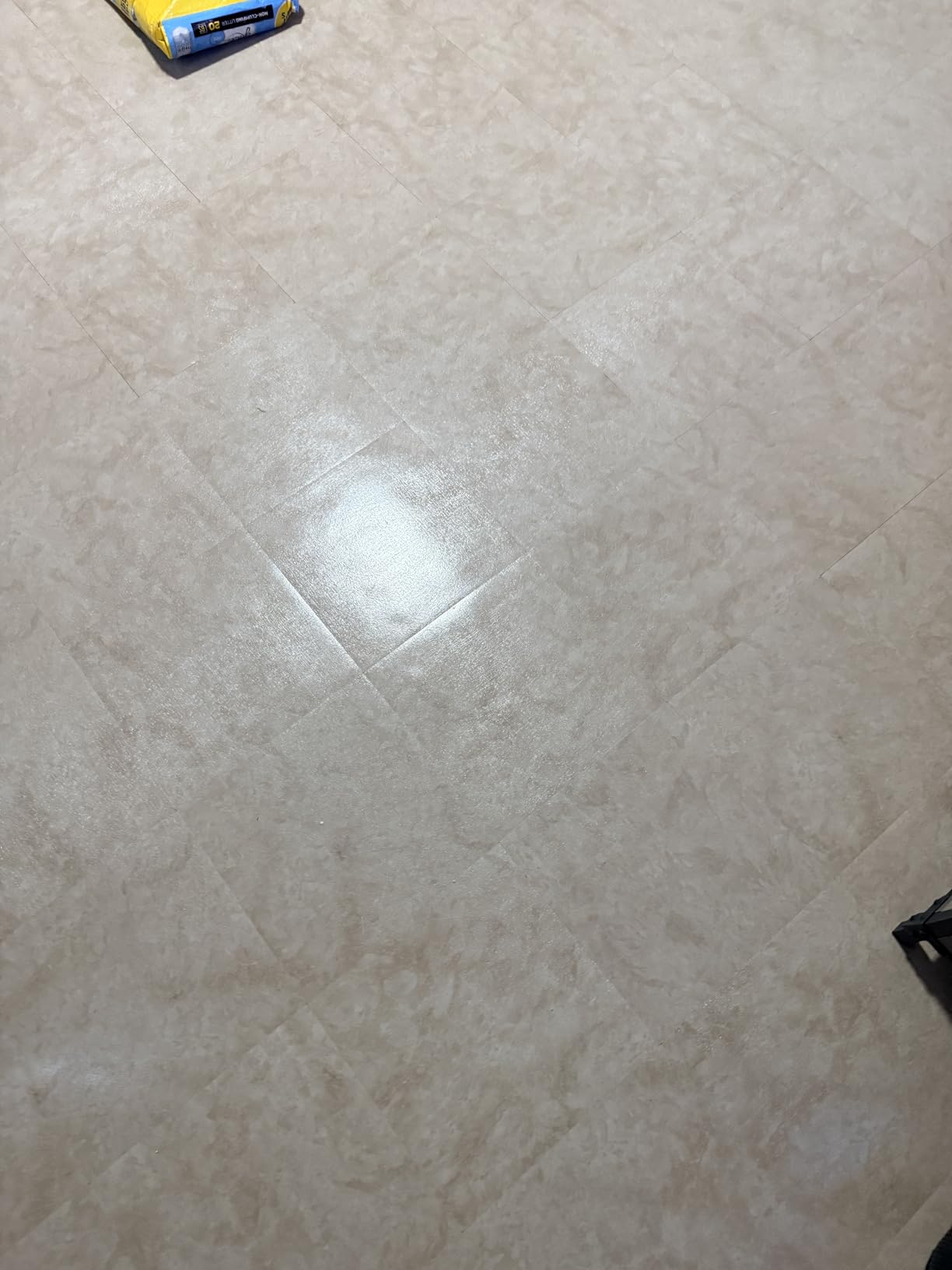 Tivoli Peel & Stick Vinyl Floor Tiles, 45-Pack, 12 x 12 in, Oak customer photo 1