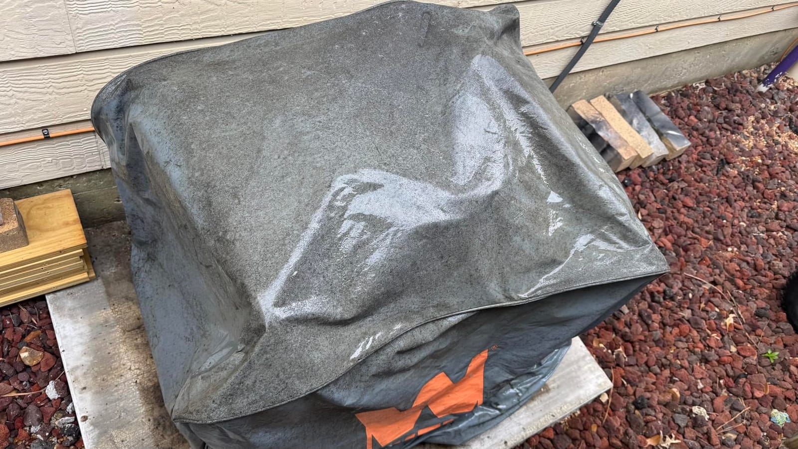 WEN 56413 Universal Weatherproof Generator Cover, Extra Large customer photo 2
