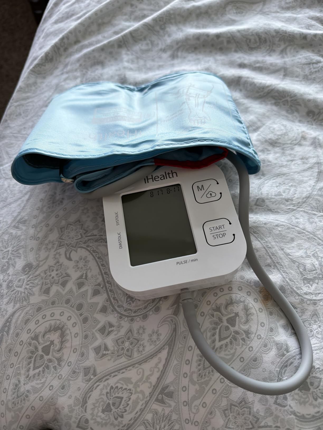 iHealth Track Smart Upper Arm Blood Pressure Monitor with Wide-Range Cuff customer photo 2