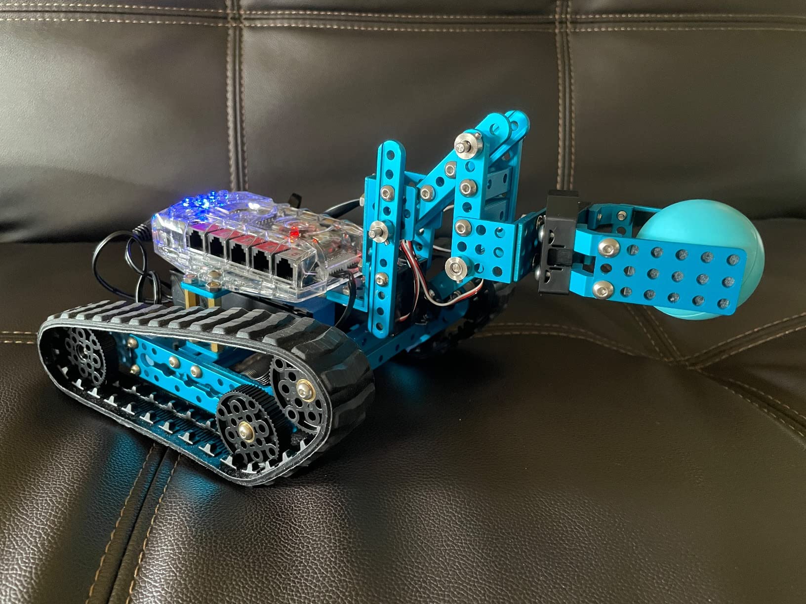 Makeblock mBot Ranger 3 in 1 Coding Robot Building Kit for Kids Ages 10+ customer photo 1