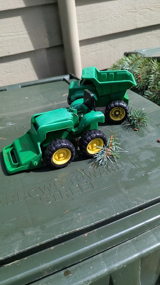 TOMY John Deere Sandbox Vehicle Set - Dump Truck and Tractor Toy - 6 Inch customer photo 1