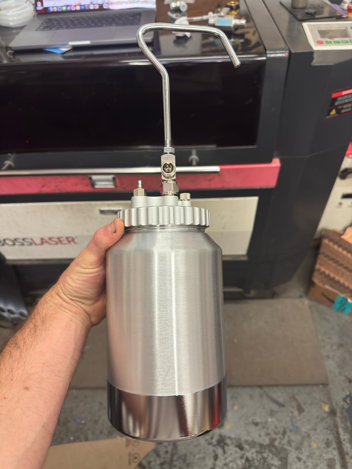 Fuji Spray 5432-2Qt Pressure Pot Assembly for Turbine HVLP Equipment customer photo 1