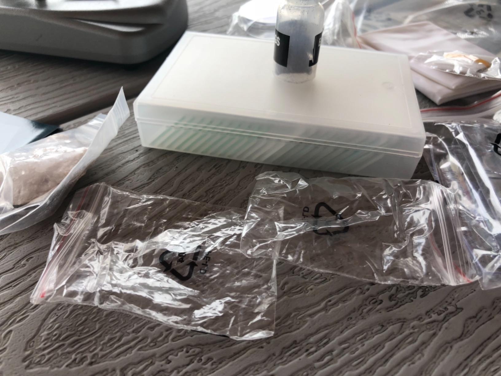 National Geographic Dual LED Microscope Science Kit for Kids Ages 8-12 customer photo 2